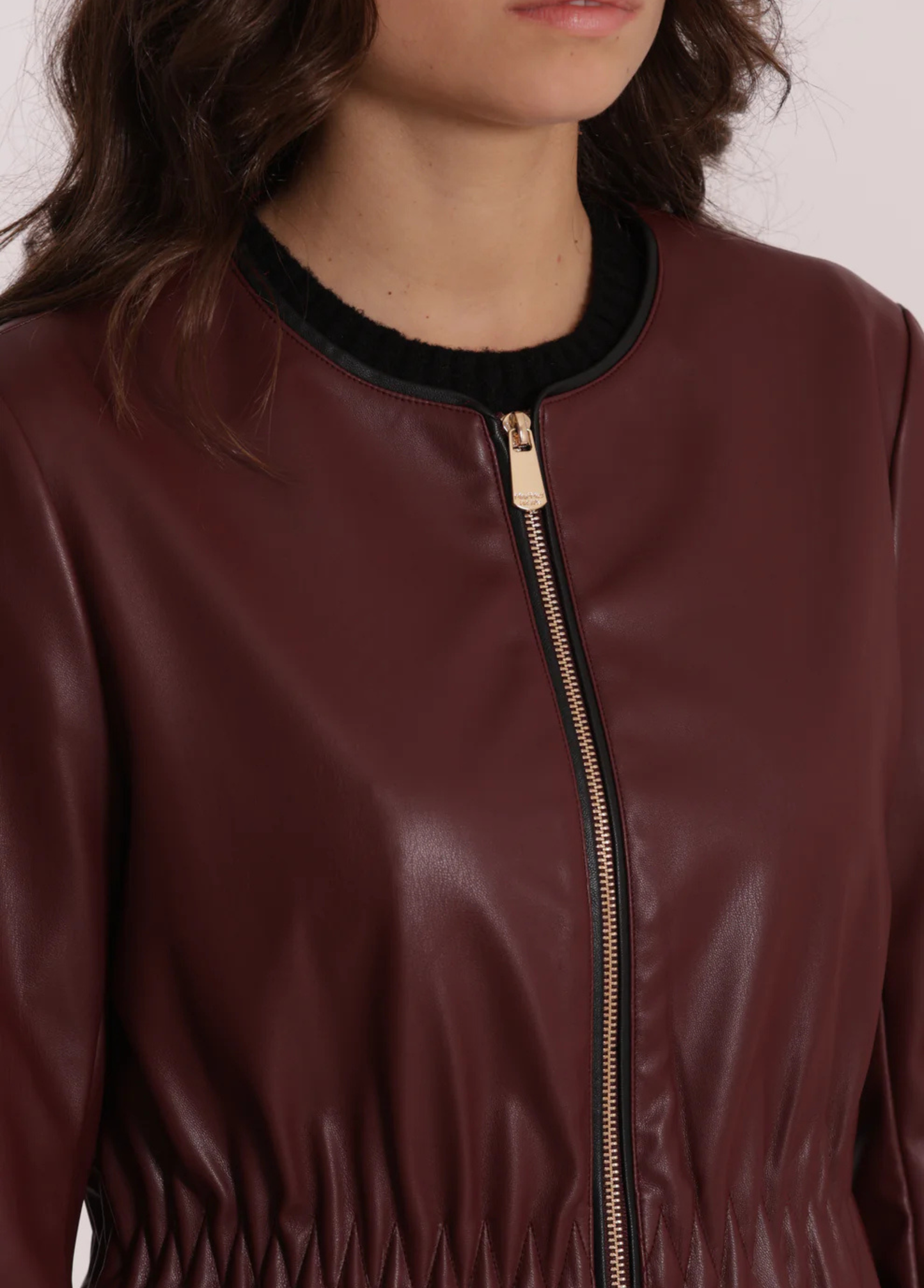 BLUSÃO DE ECOPELE COM FORRO ANIMAL PRINT - MIMI MUA