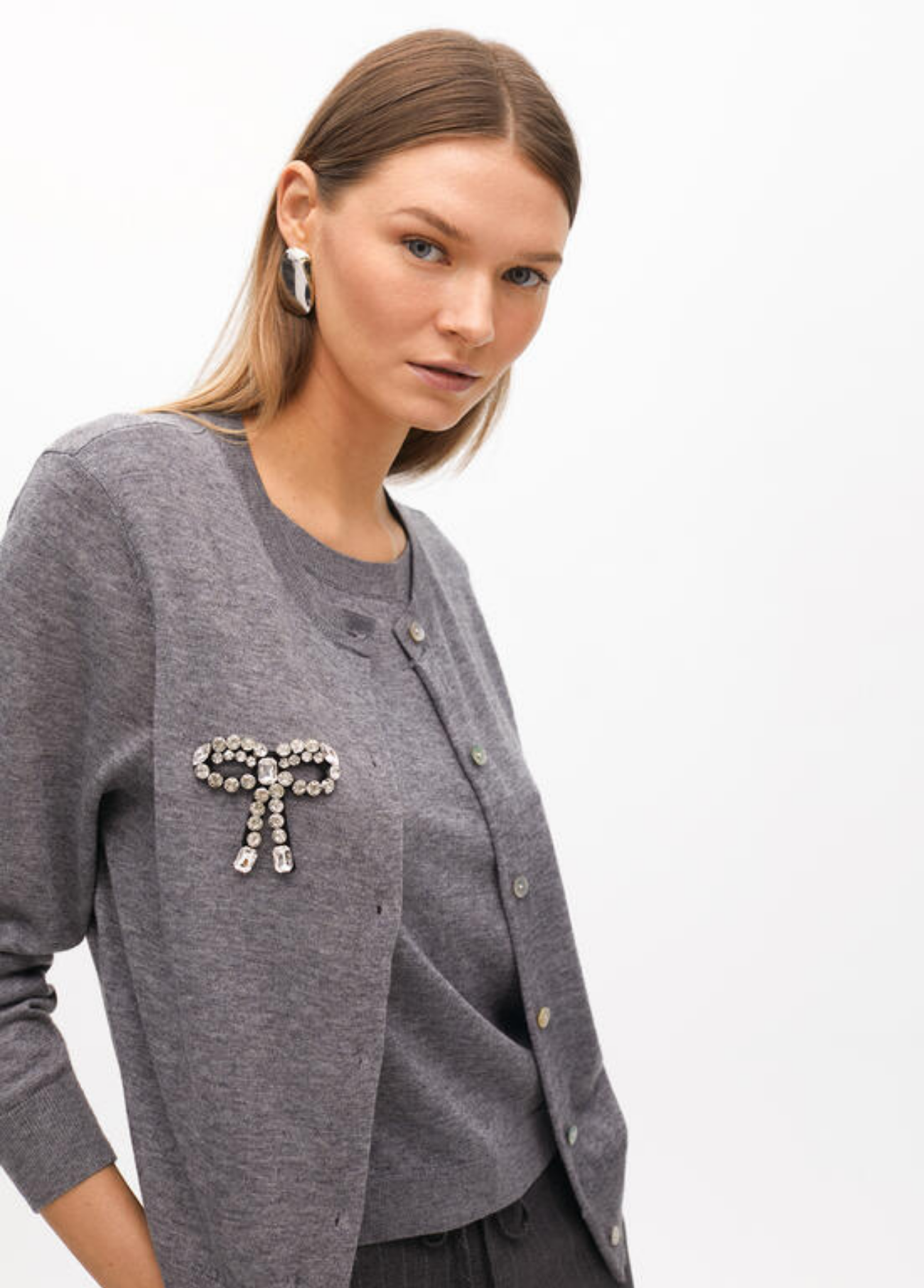 CARDIGAN COM TOP INCORPADO E LAÇO EM STRASS - LOLA CASADEMUNT