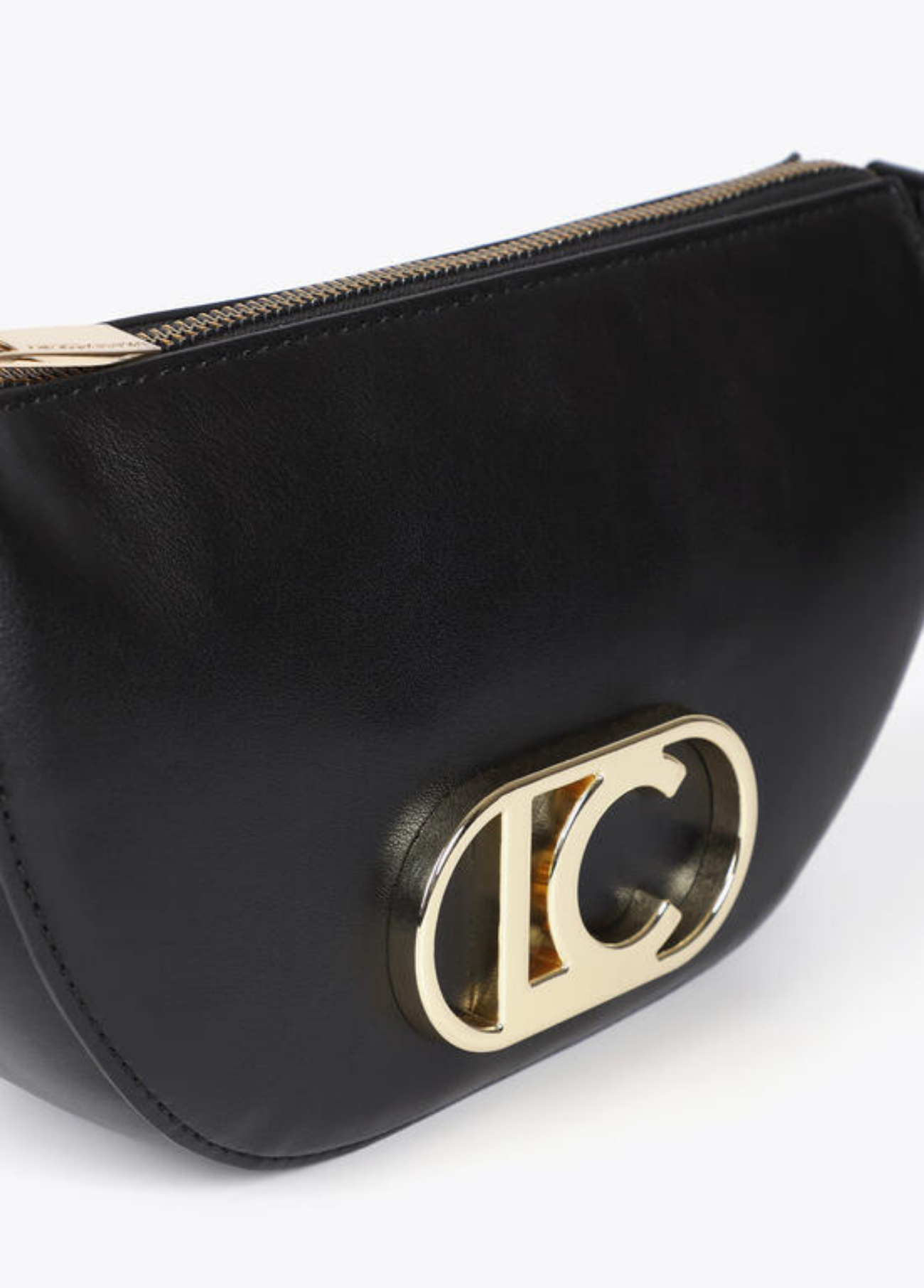 BOLSA TIRACOLO EM ECOPELE FORMA CRESCENTE - LOLA CASADEMUNT