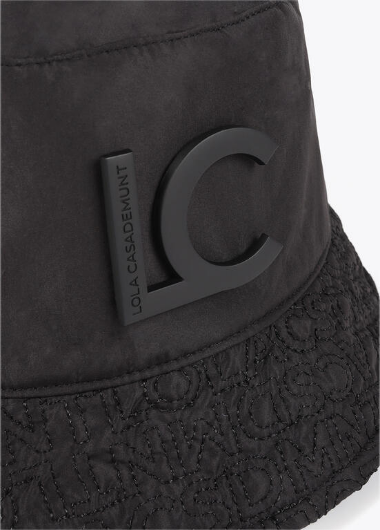 CHAPÉU BUCKET - LOLA CASADEMUNT