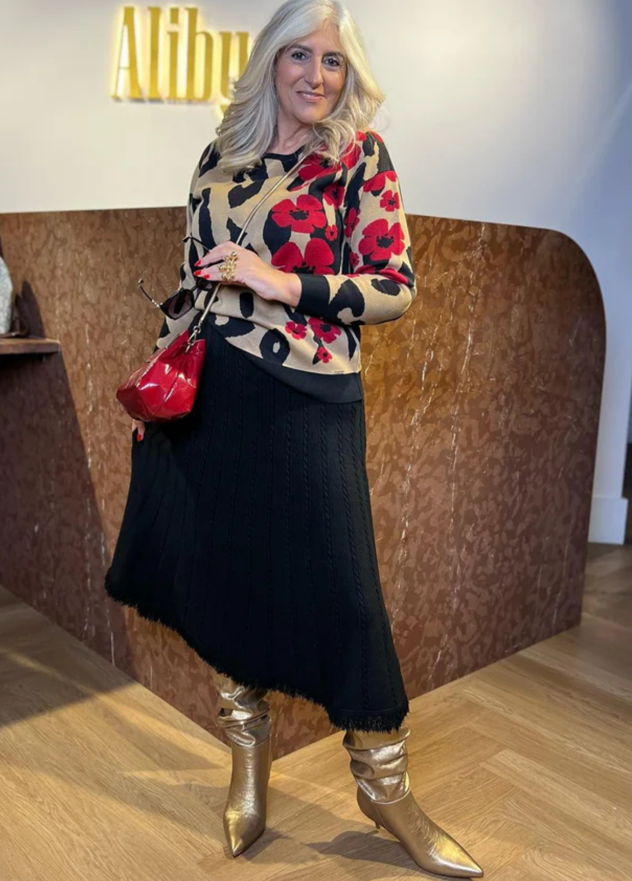 CAMISOLA ESTAMPADA ANIMAL PRINT E FLORES - OLGA SANTONI