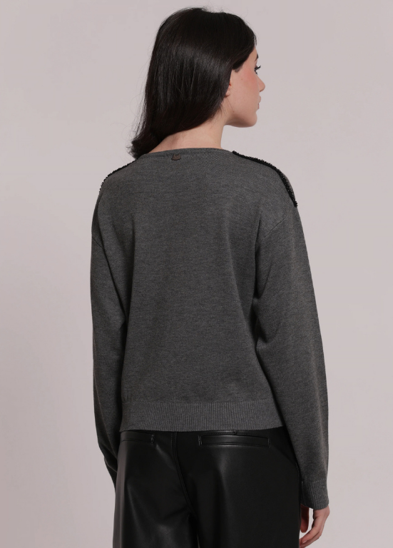 CAMISOLA DE MALHA CINZA COM BRILHOS NA GOLA - MIMI MUA