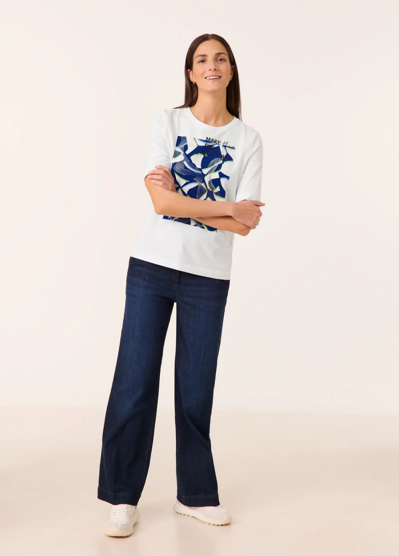 T-SHIRT COM ESTAMPA FLORAL E LETRAS EM BRANCO - GERRY WEBER