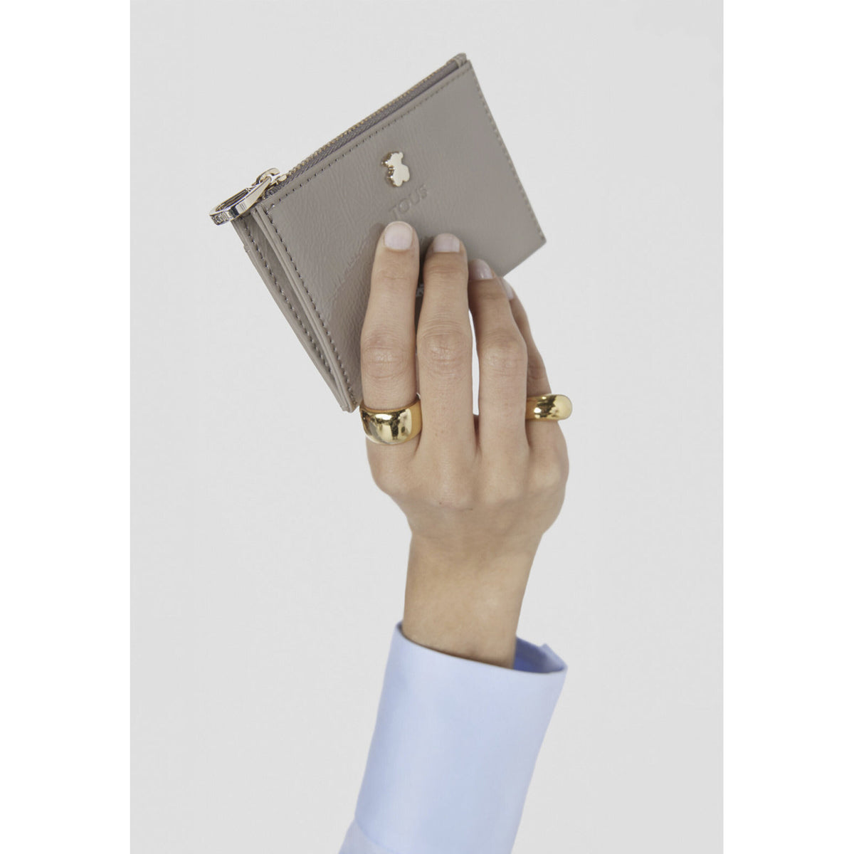 CARTEIRA EFEITO VINIL TAUPE - TOUS