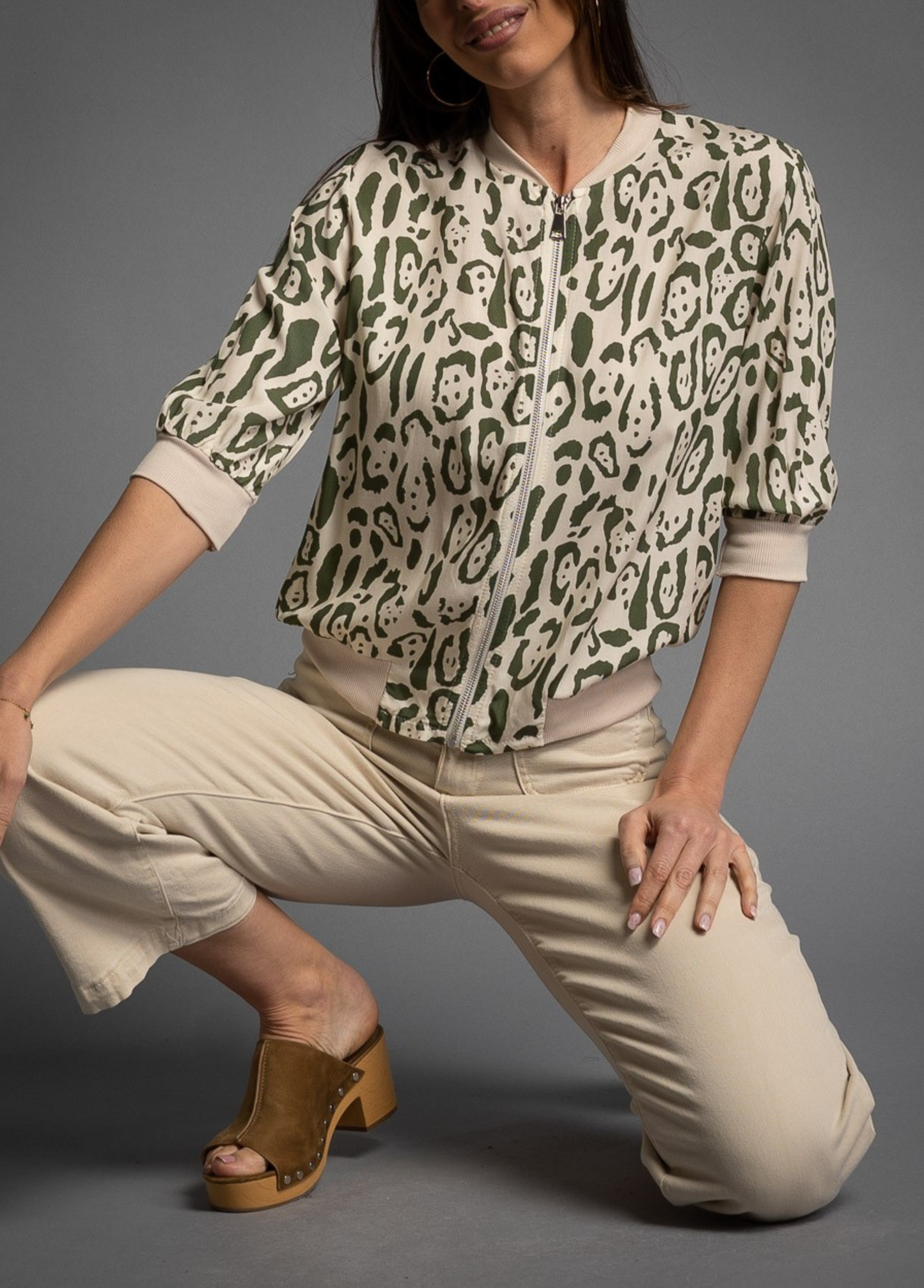 JAEQUETA BOMBER ESTAMPADO - ALIBY