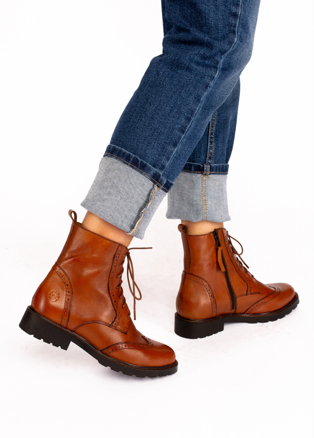 BOTIM OXFORD COM ATACADORES - TAPADAS