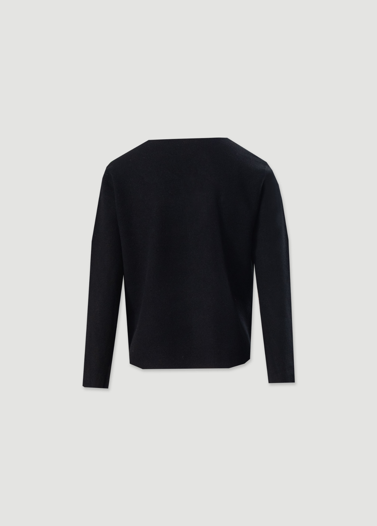 CAMISOLA DE MALHA SUAVE DECOTE EM V E CORTE RETO - FERRACHE