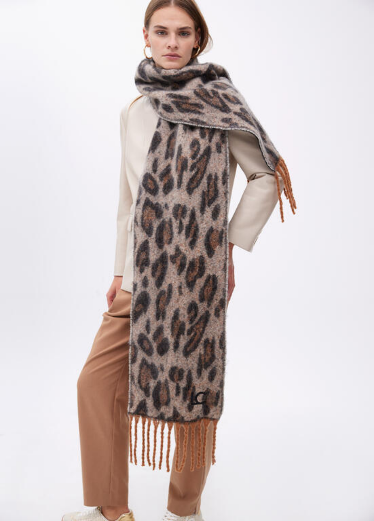 CACHECOL ANIMAL PRINT COM FRANJAS - LOLA CASADEMUNT