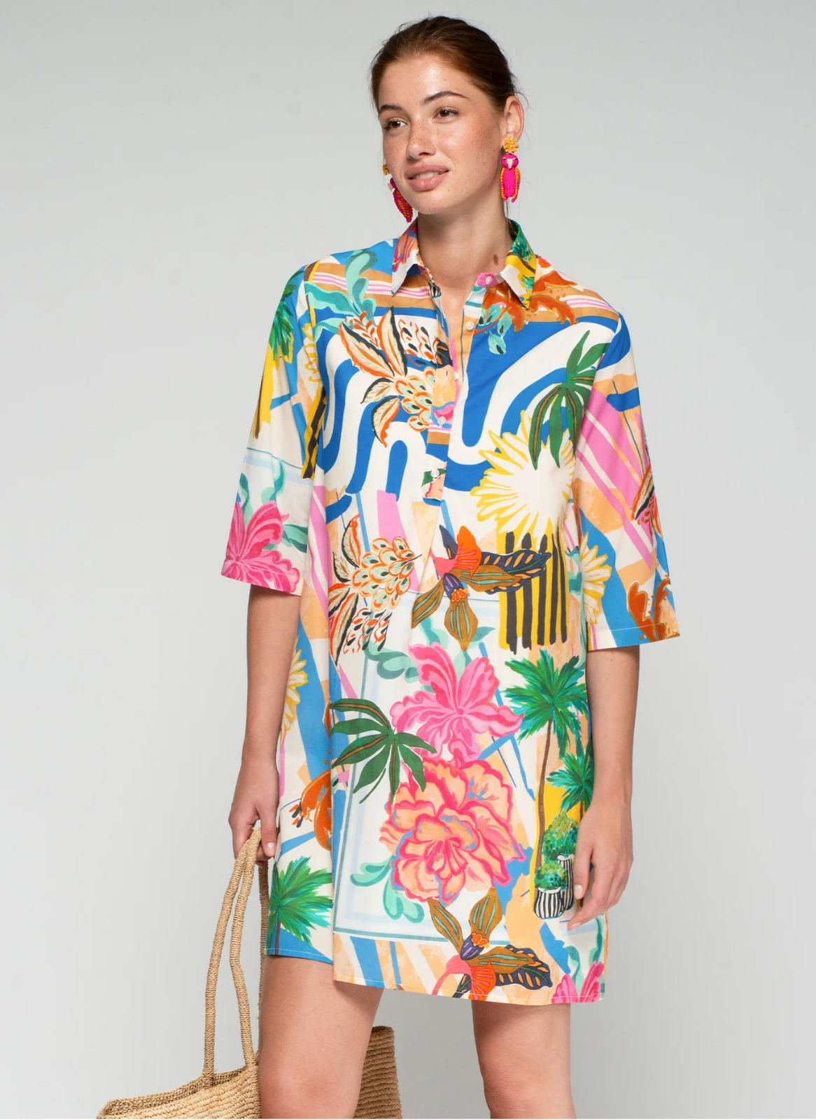 VESTIDO CORTE RETO COM ESTAMPADO DE PALMEIRAS MULTICOLOR - VILAGALLO