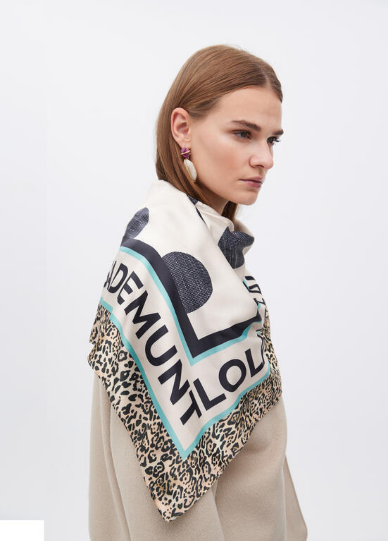 LENÇO ACETINADO POÁS E ANIMAL PRINT - LOLA CASADEMUNT