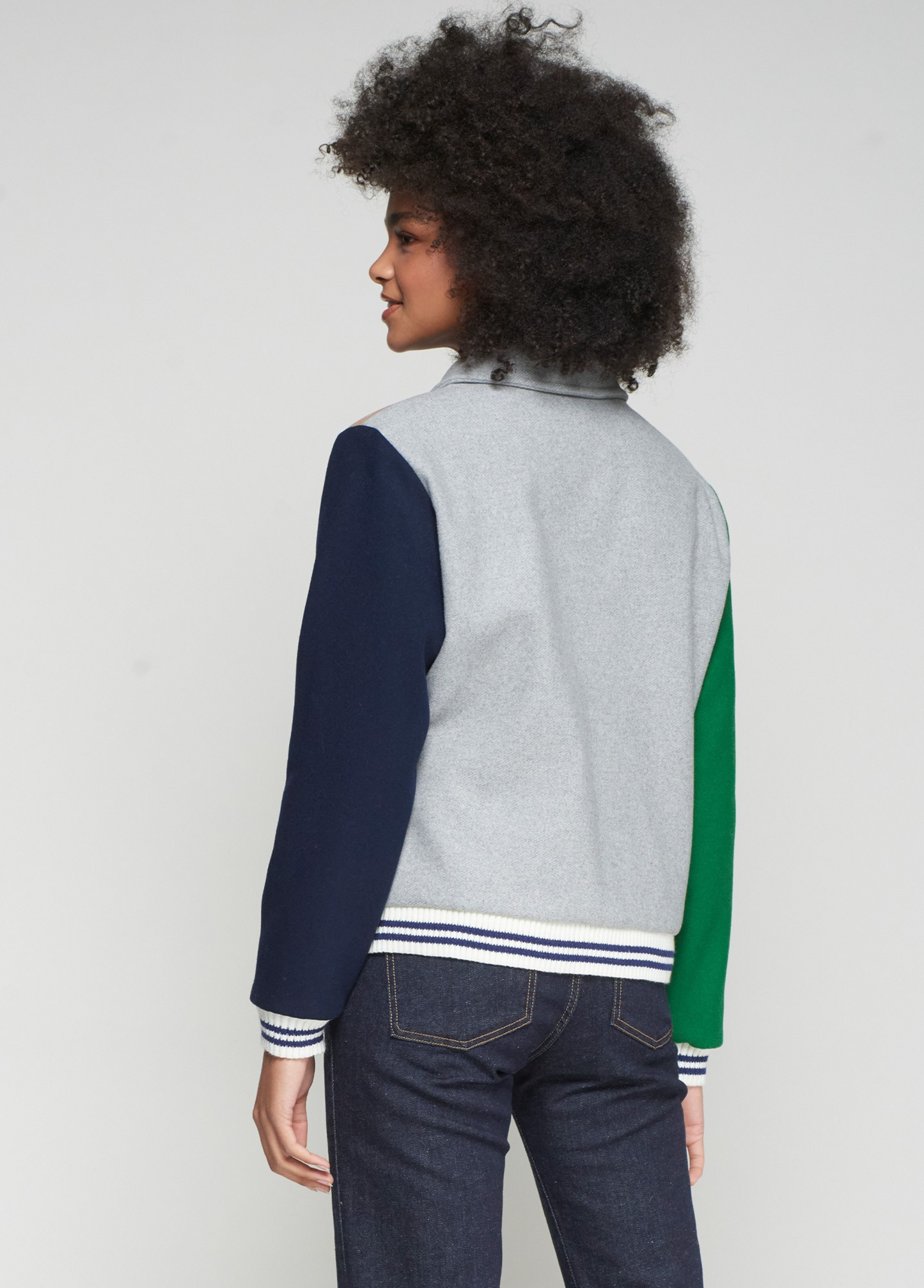 BOMBER MULTICOLORIDO COM BORDADOS - VILAGALLO