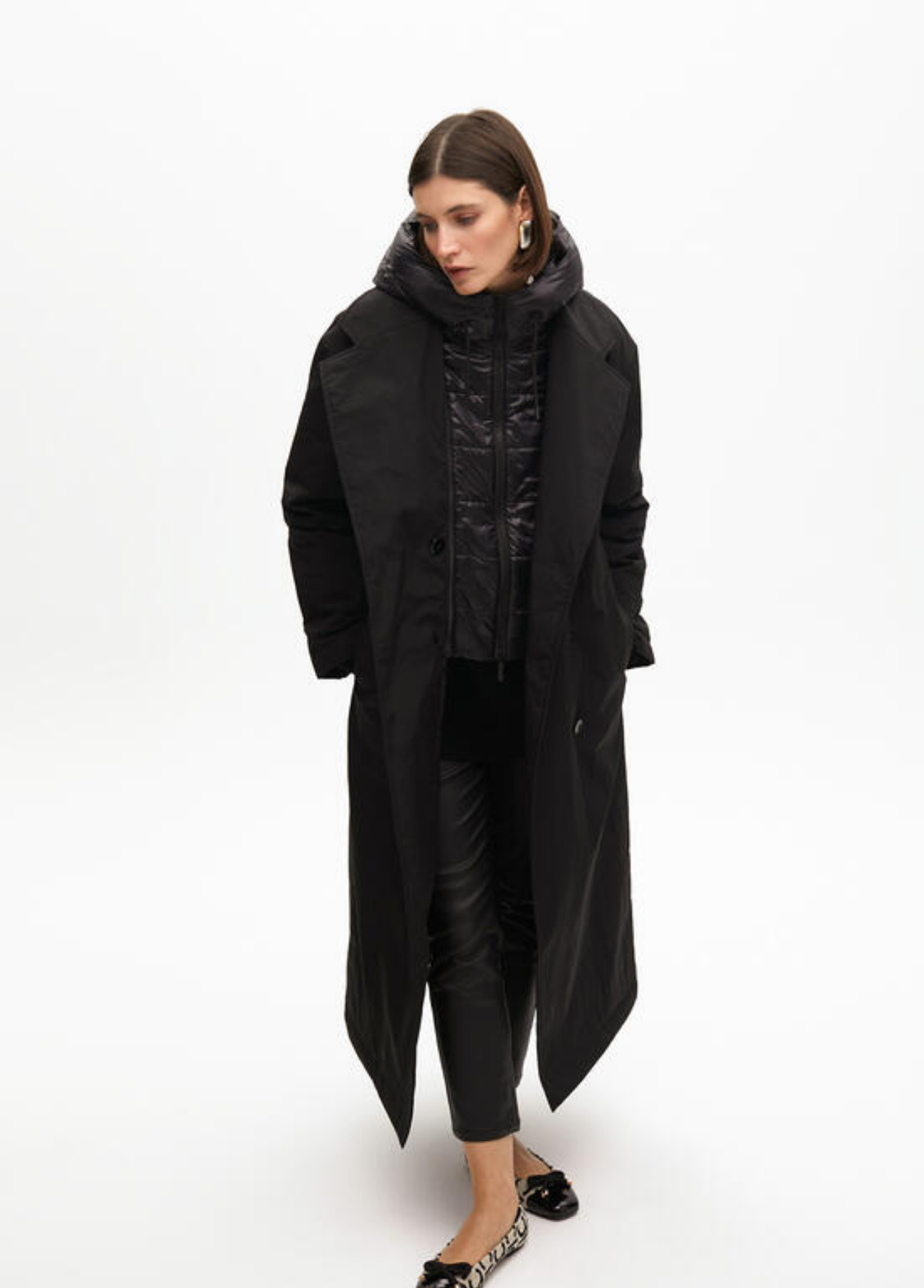 TRENCH COAT PRETA - LOLA CASADEMUNT