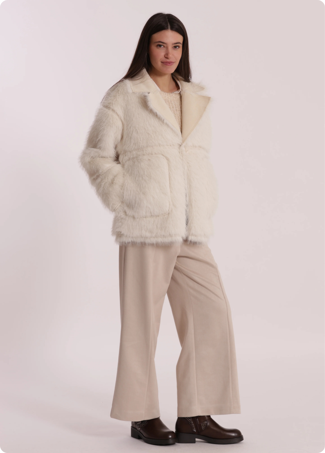 CALÇAS CROPPED COM EFEITO CAMURÇA - MIMI MUA