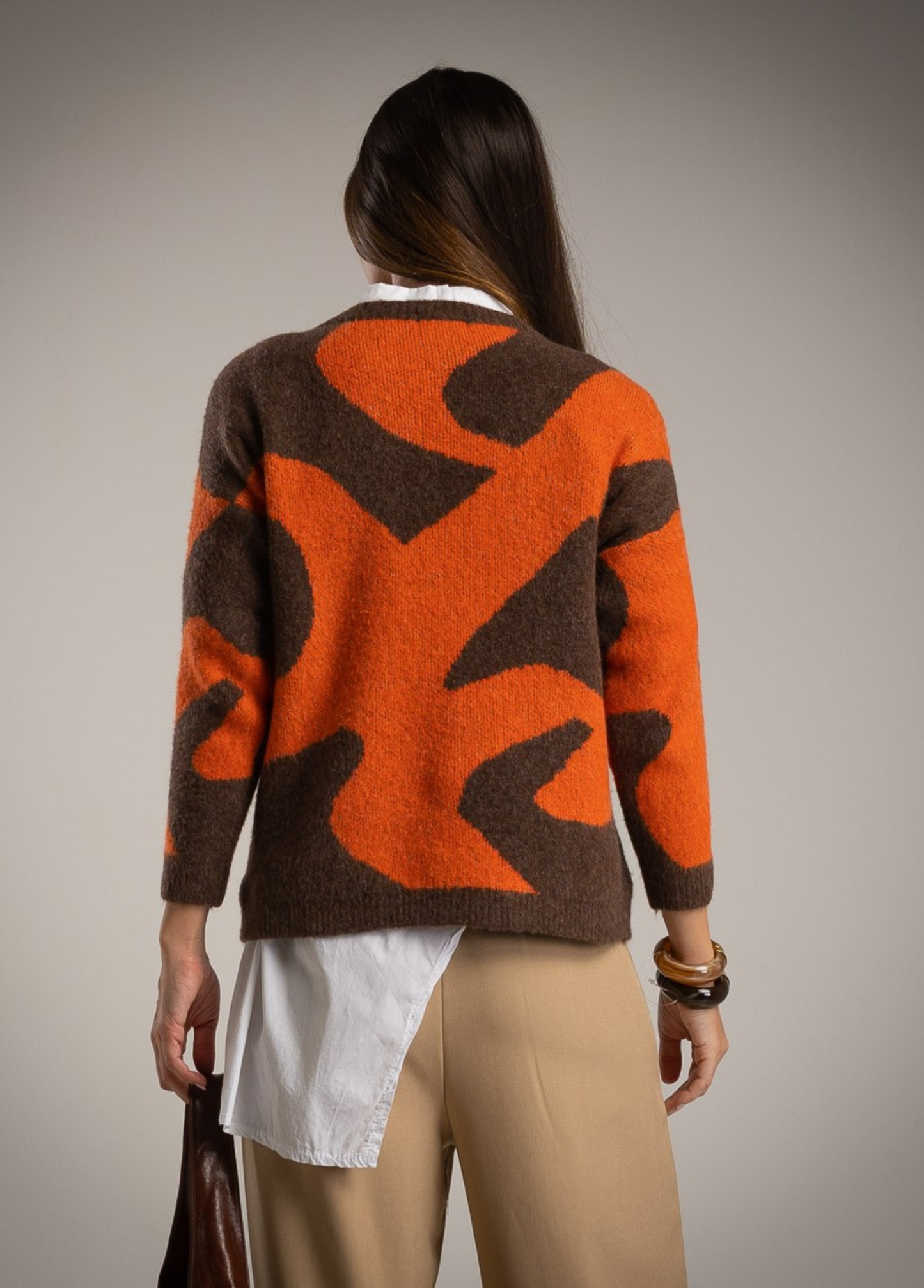 CAMISOLA DE MALHA COM PADRÃO ABSTRATO - ALBANOS