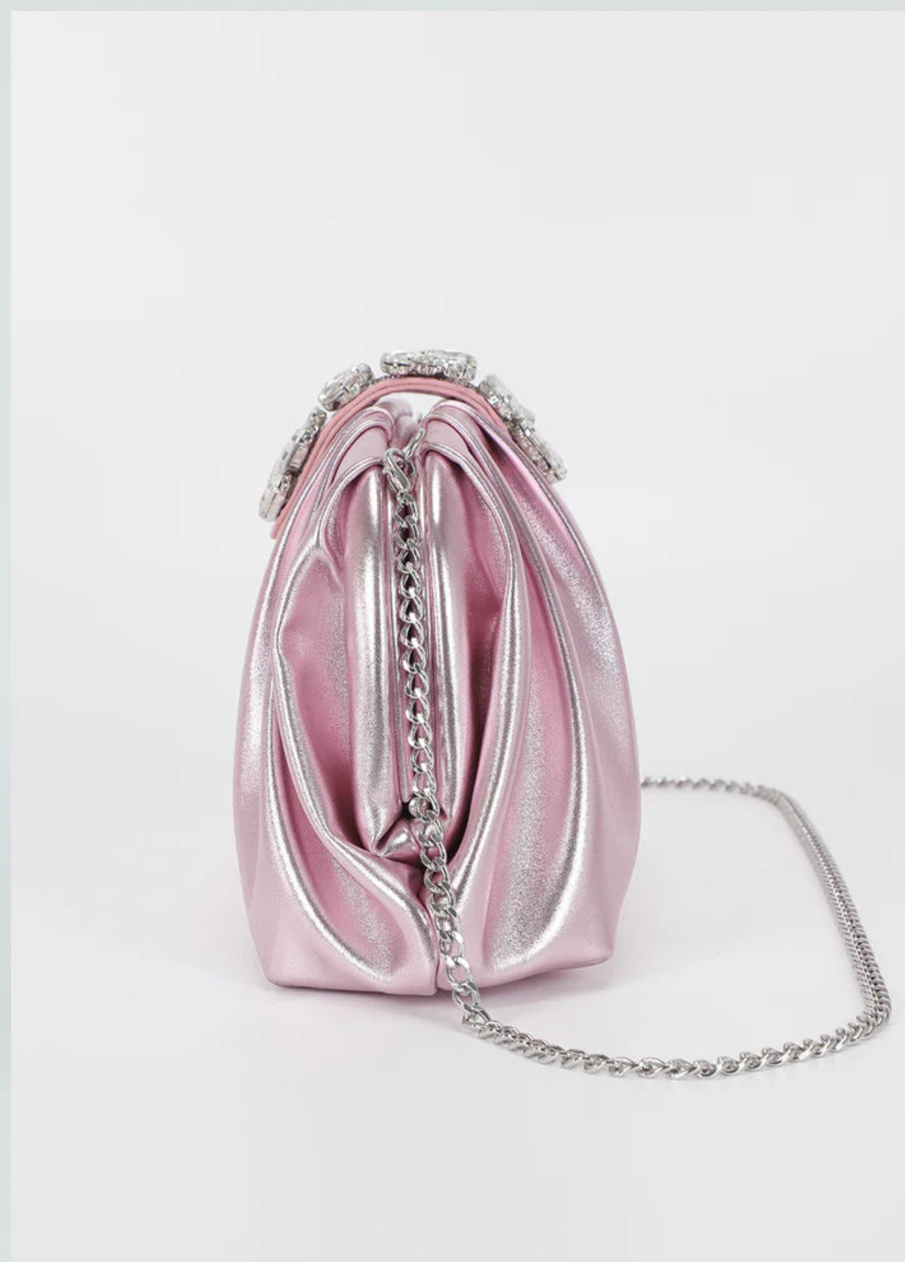 CLUTCH LAMINADA COM FECHO DE JÓIA ROSA - MIMI MUA