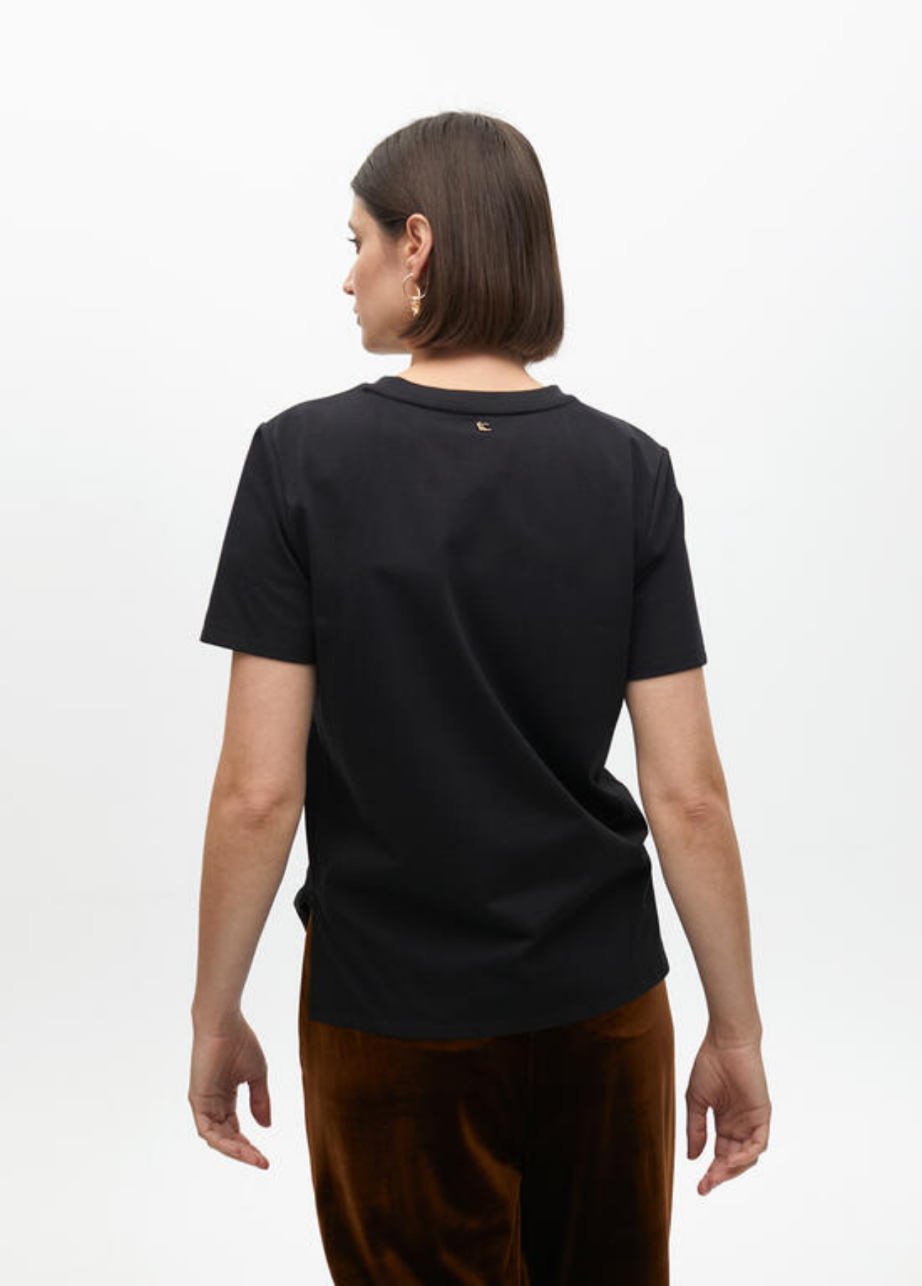 T-SHIRT COM APLICAÇÃO TIGRE EM LANTEJOULAS - LOLA CASADEMUNT