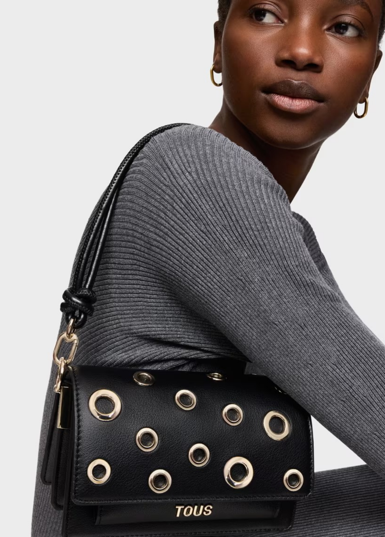 MALA DE TIRACOLO PEQUENA PRETA AUDREE EYELETS - TOUS