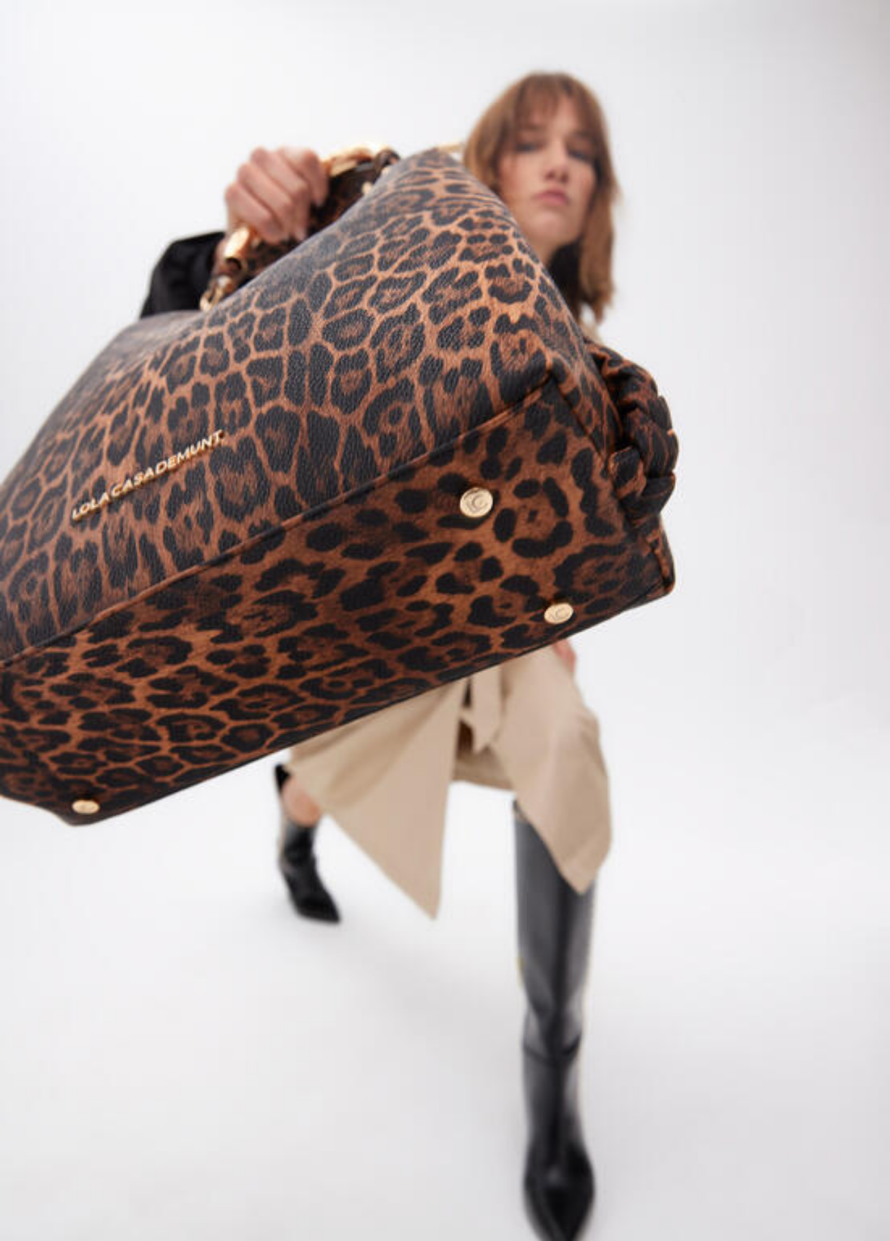 SHOPPER ANIMAL PRINT COM PEGA METÁLICA - LOLA CASADEMUNT