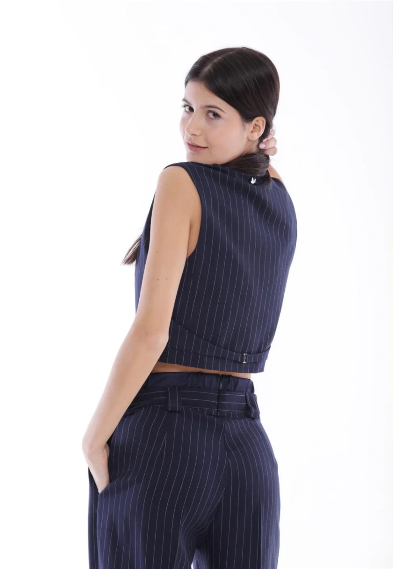 COLETE COM RISCA DIPLOMÁTICA - MIMI MUA