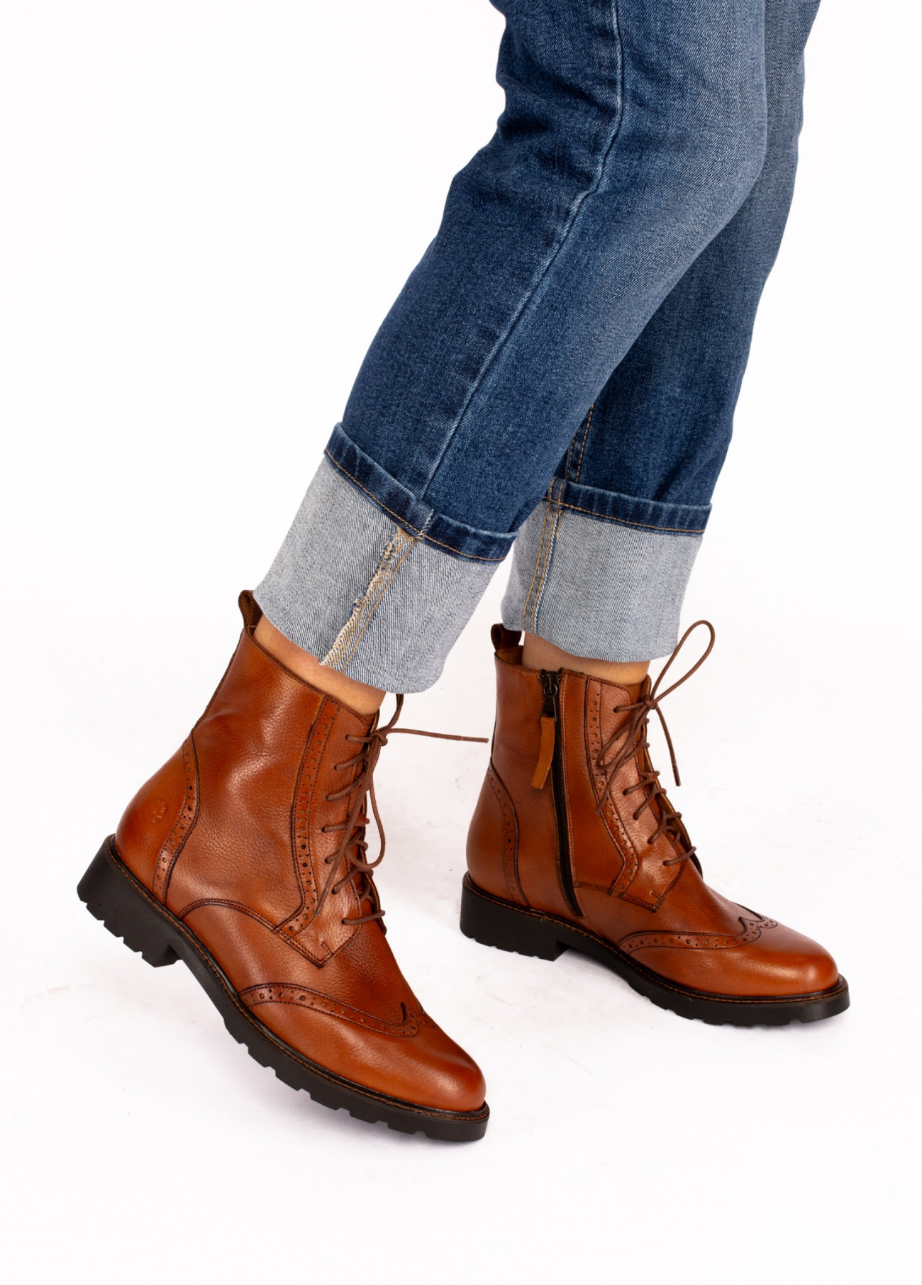 BOTIM OXFORD COM ATACADORES - TAPADAS