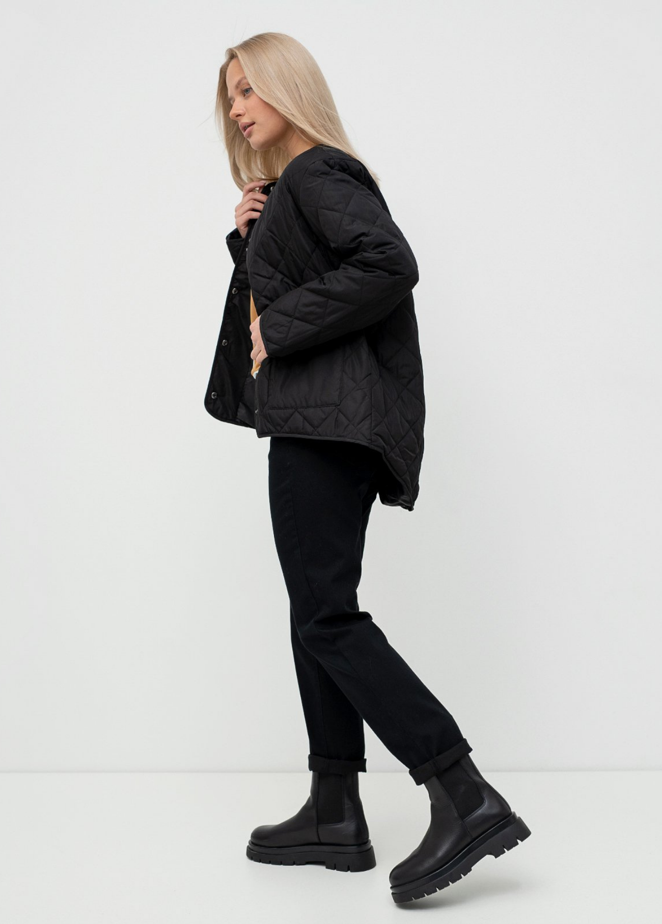 CALÇAS LINHA DIREITA DORA LONDON - ANNA MONTANA