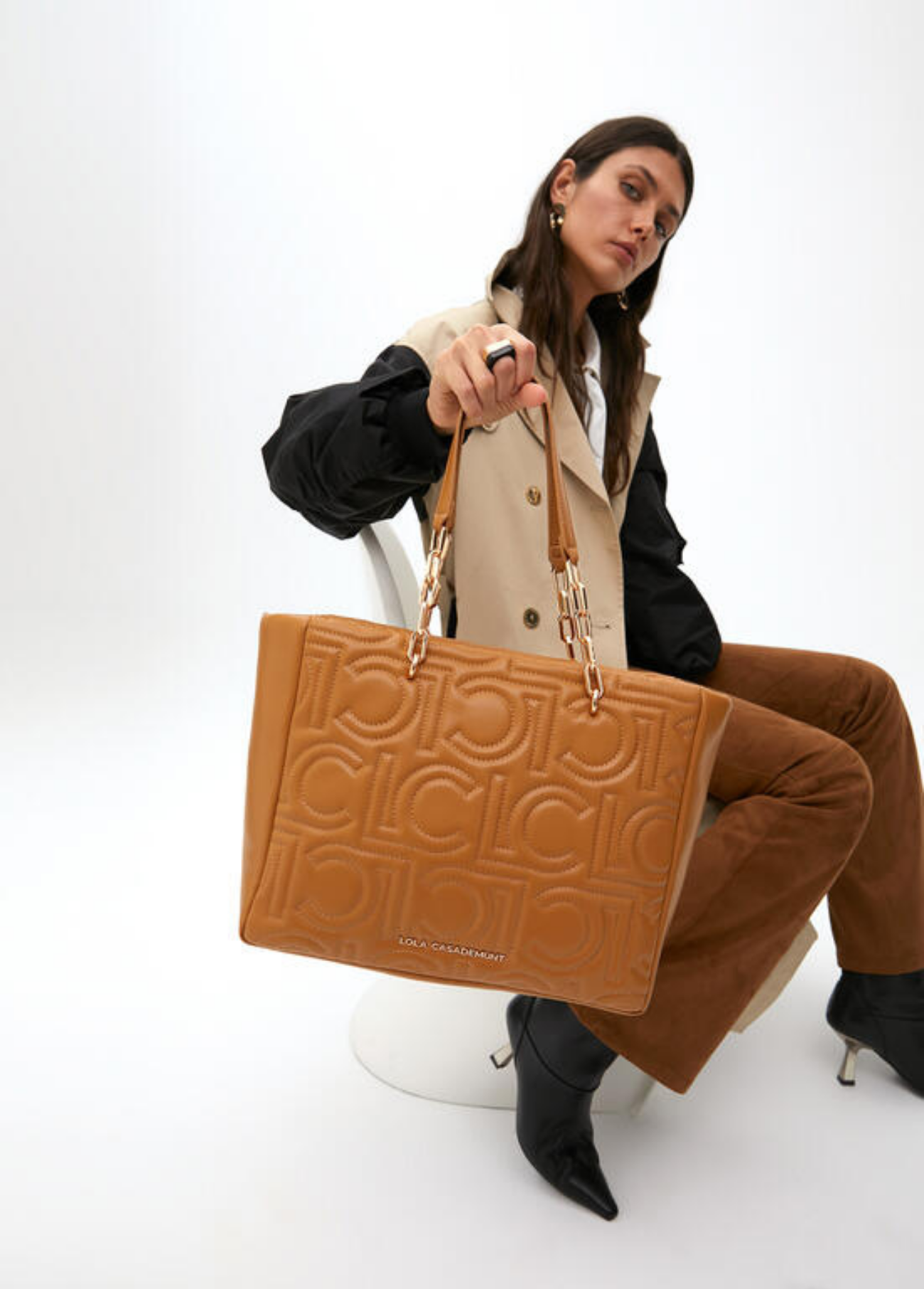 SHOPPER COM MONOGRAMA LC - LOLA CASADEMUNT