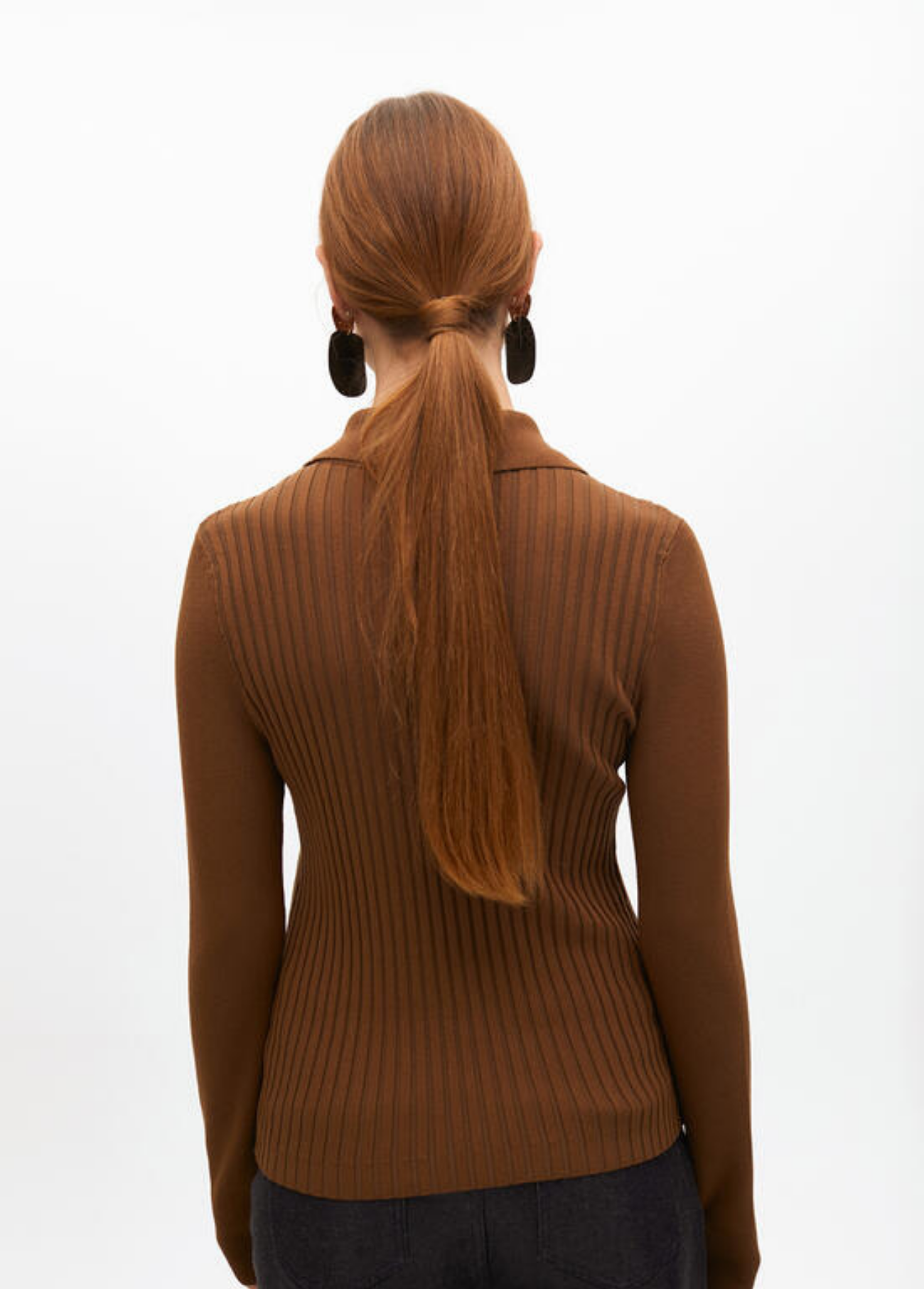 CARDIGAN COM FECHO DOURADO E GOLA - LOLA CASADEMUNT