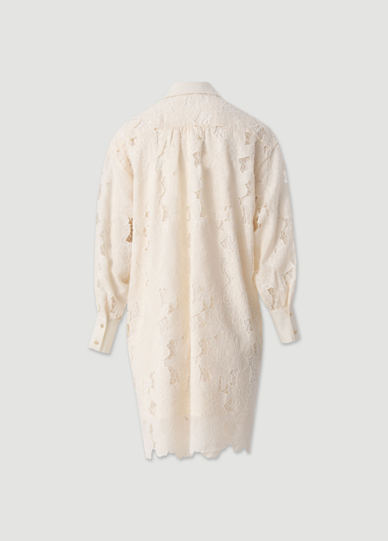 VESTIDO CURTO FEMININO EM RENDA ROMÂNTICO - FERRACHE
