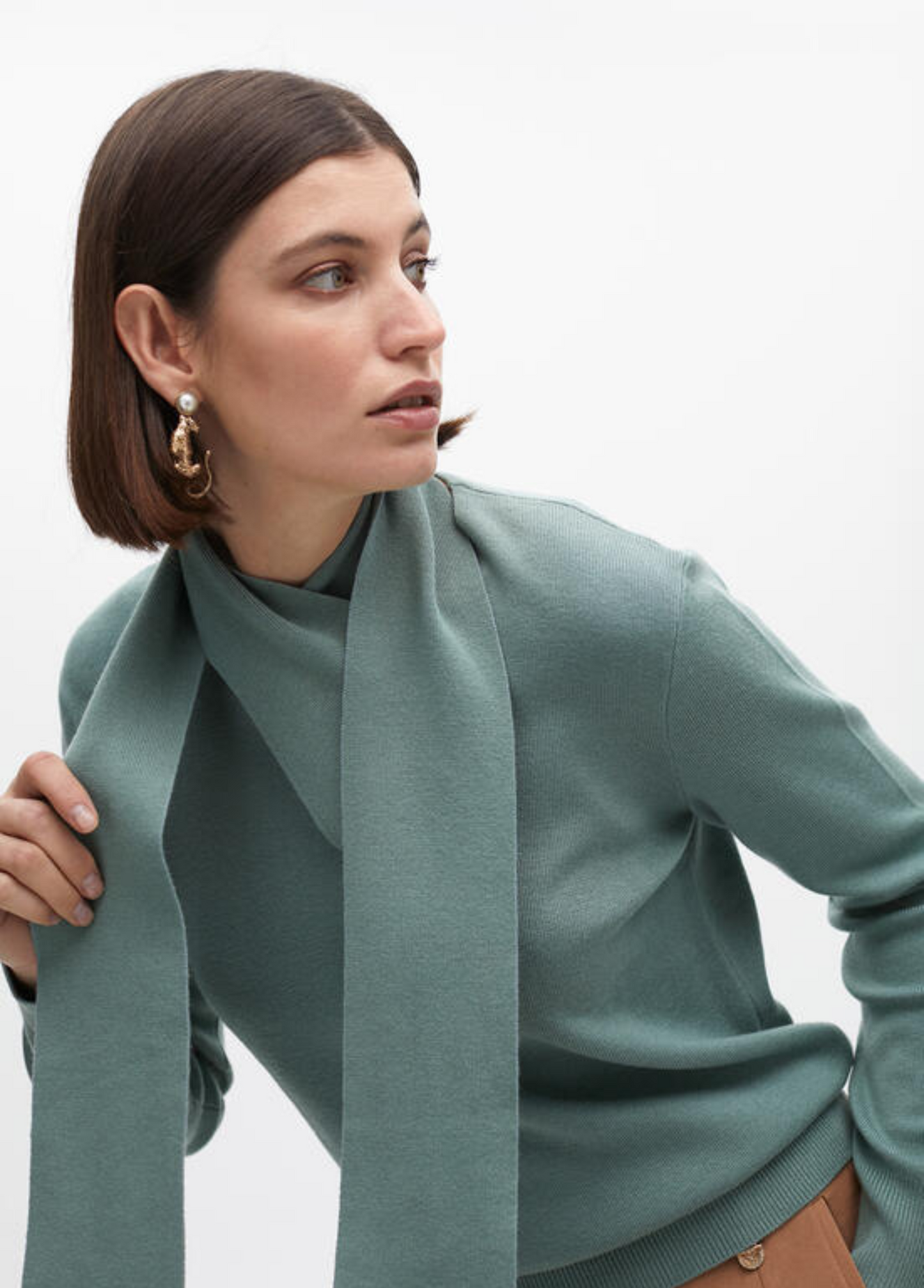 CAMISOLA DE MALHA COM LAÇADA - LOLA CASADEMUNT