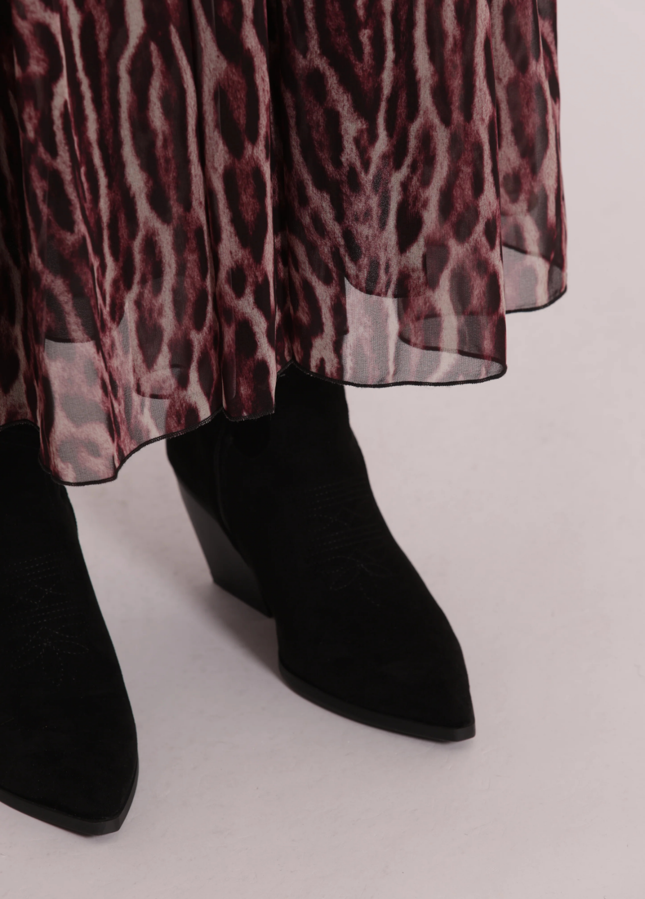 VESTIDO LONGO COM ESTAMPA ANIMAL - MIMI MUA