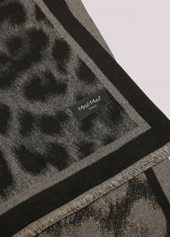 CACHECOL COM ANIMAL PRINT E DUAS FACES - MIMI MUA