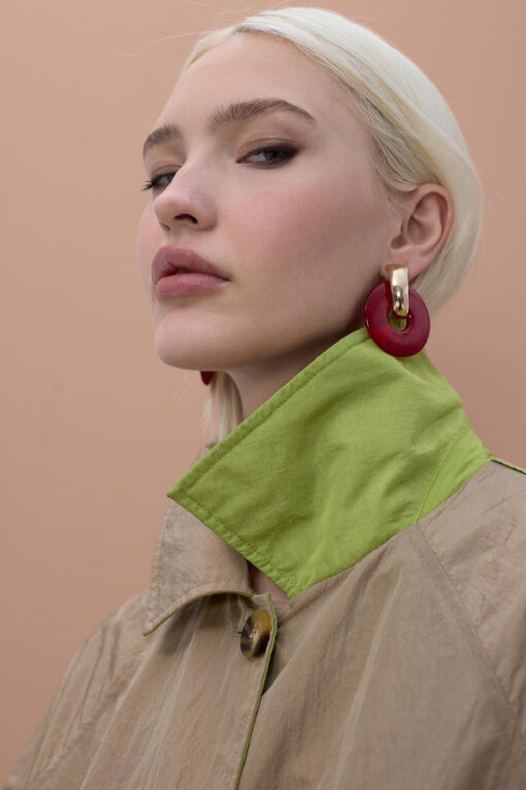 TRENCH REVERSÍVEL BEGE E VERDE - LOLA CASADEMUNT BY MAITE