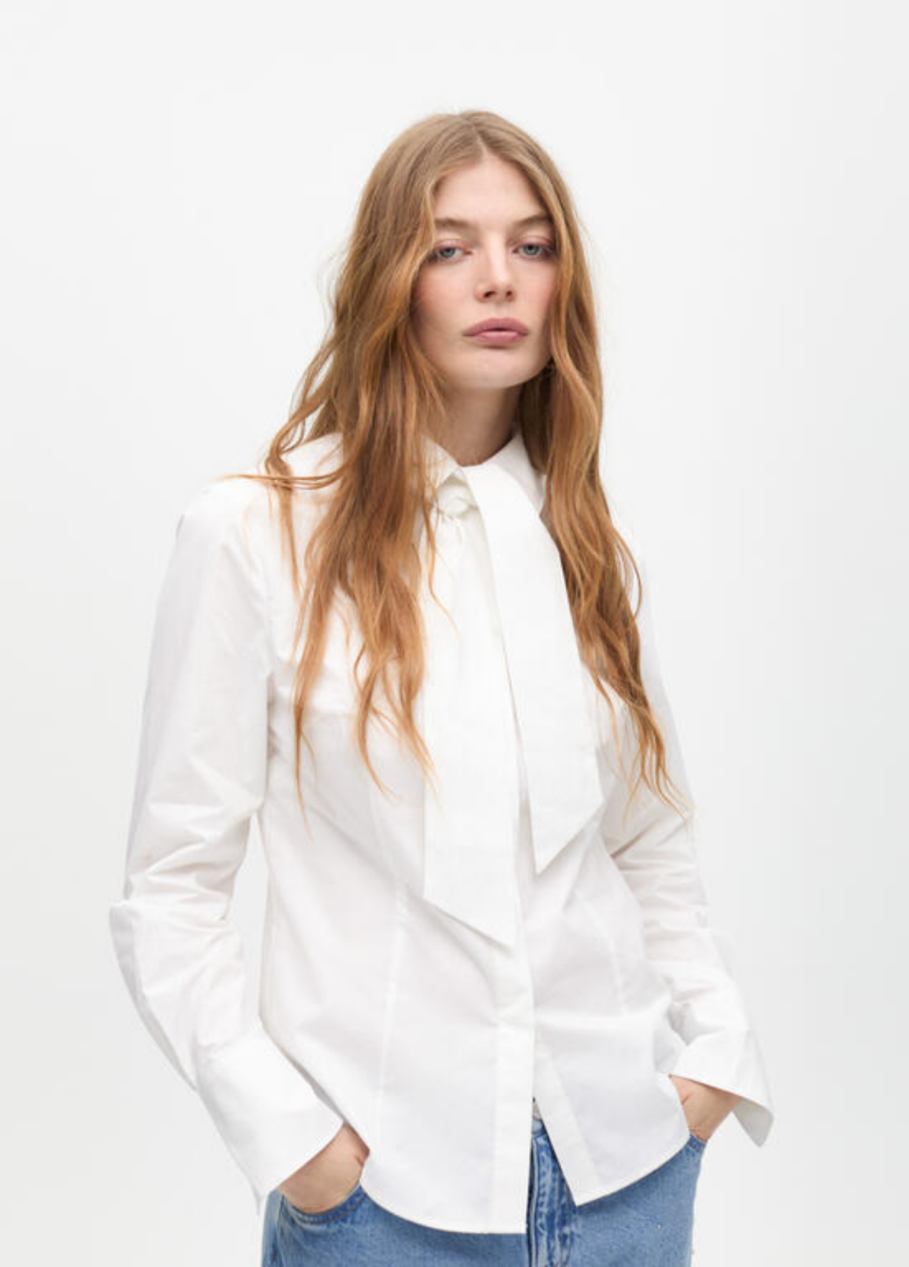 CAMISA BRANCA COM LAÇO REMOVÍVEL - LOLA CASADEMUNT