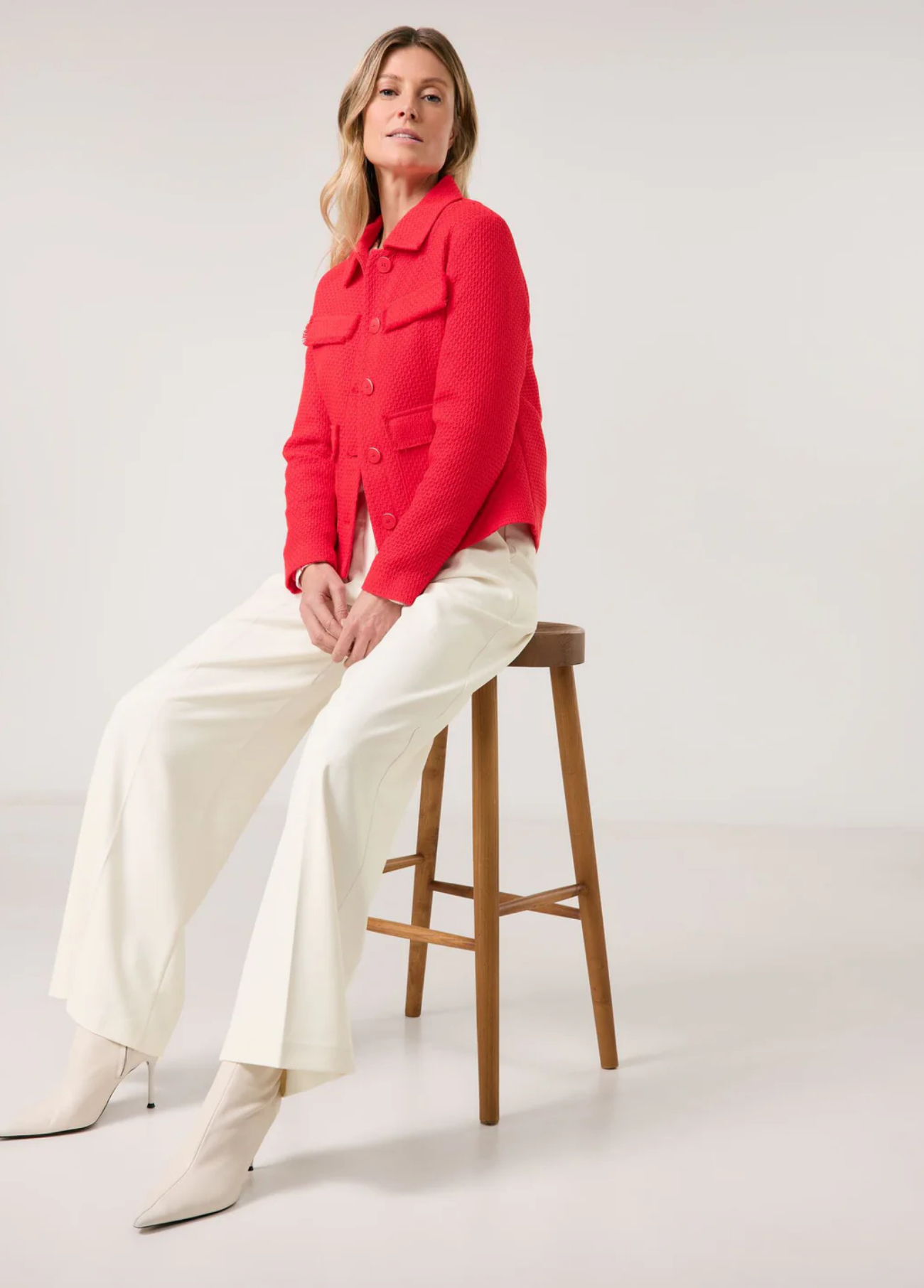 JAQUETA BLAZER TEXTURIZADO EM VERMELHO - GERRY WEBER