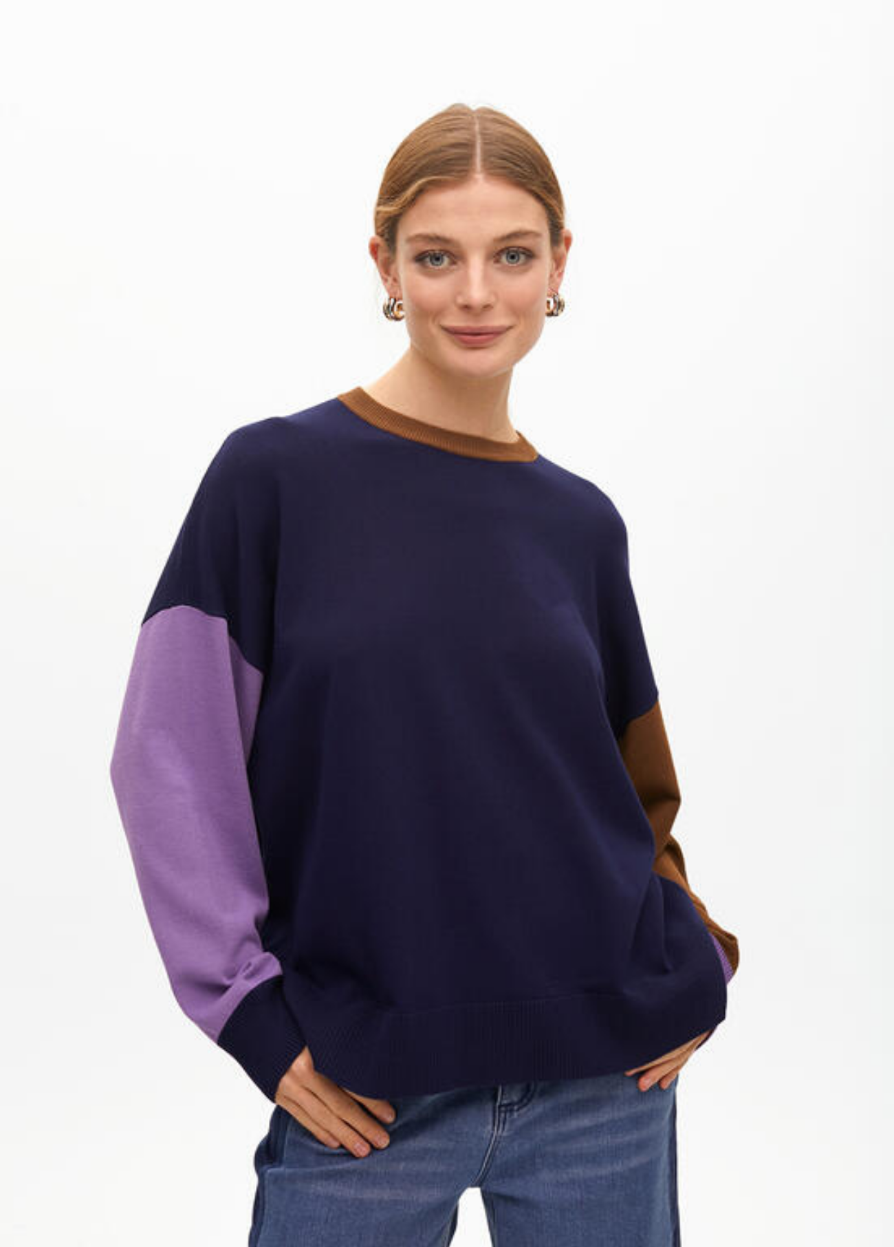 CAMISOLA DE MALHA COM MANGA COMPRIDA E DETALHE BICOLOR - LOLA CASADEMUNT