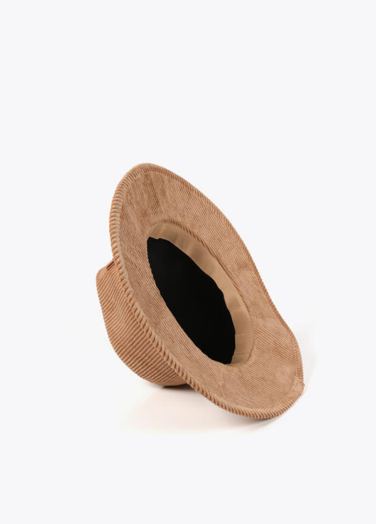 CHAPÉU BOMBAZINE CAMEL COM BORDADO LC - LOLA CASADEMUNT