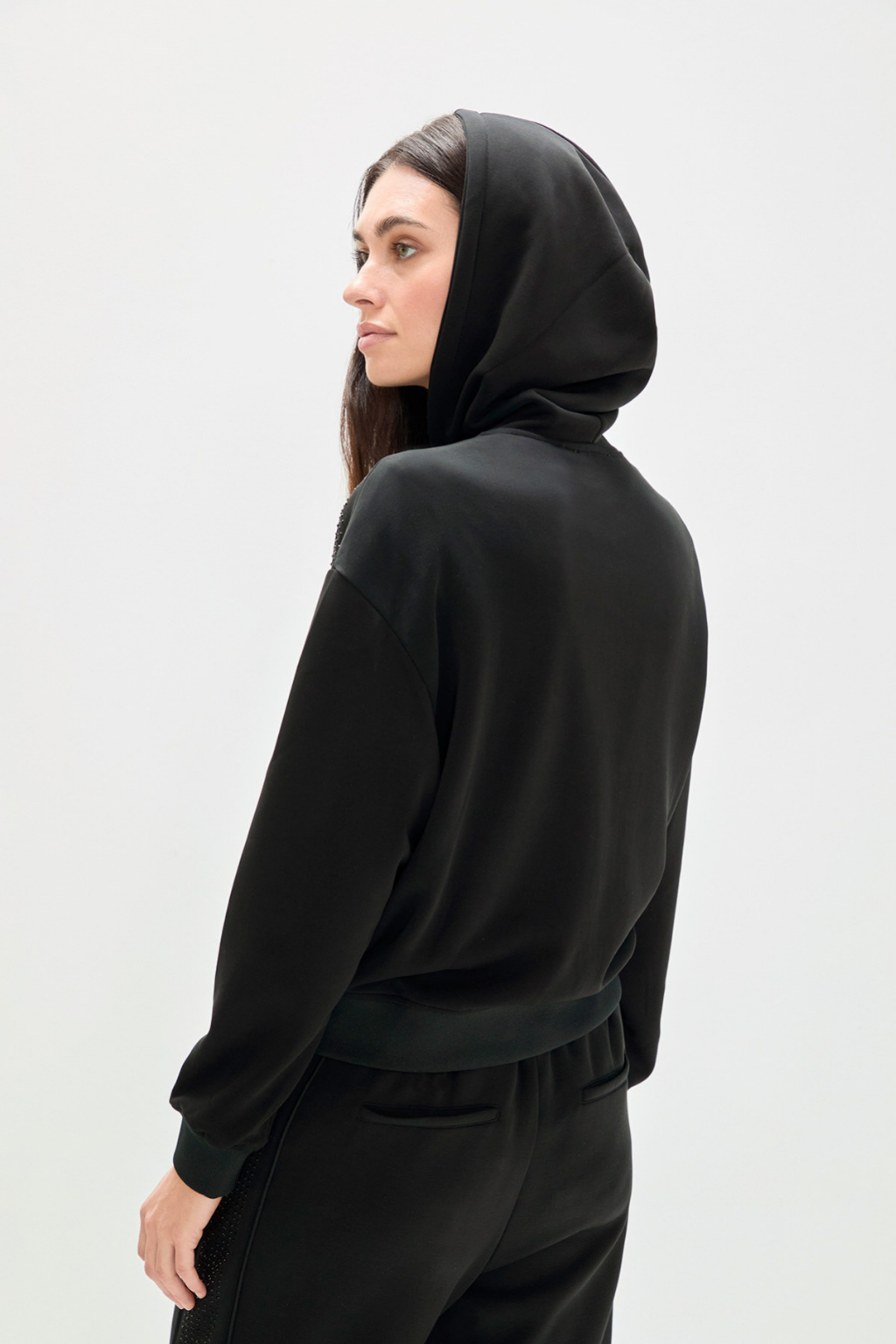 BLUSÃO DE NEOPRENE COM STRASS - LOLA CASADEMUNT