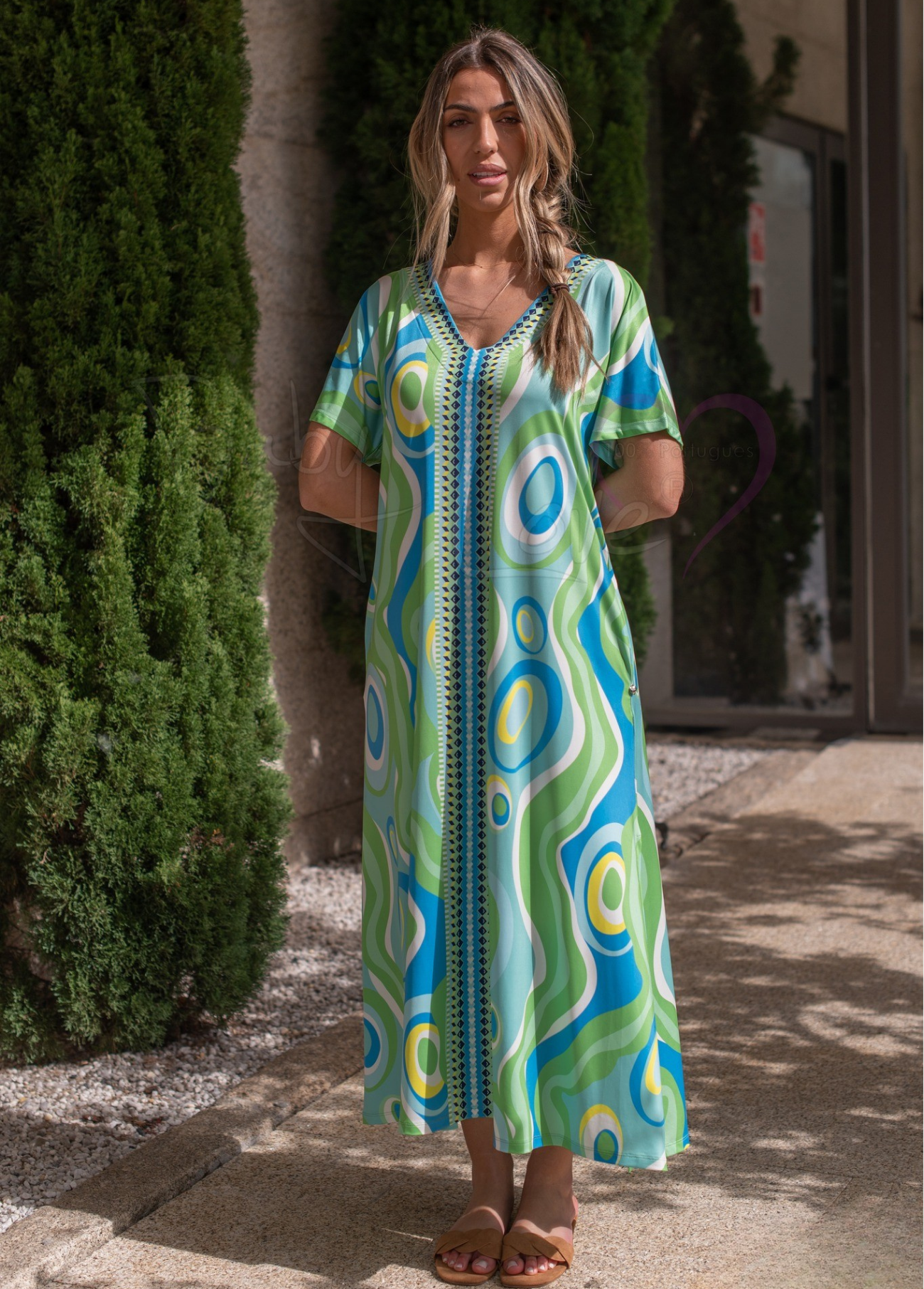 VESTIDO ESTAMAPADO DECOTE EM V - BABY LOVE
