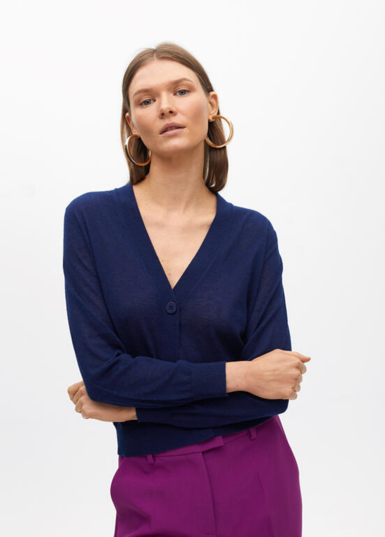 CARDIGAN AZUL COM COSTAS COM ESTAMPADO FLORAIS - LOLA CASADEMUNT BY MAITE
