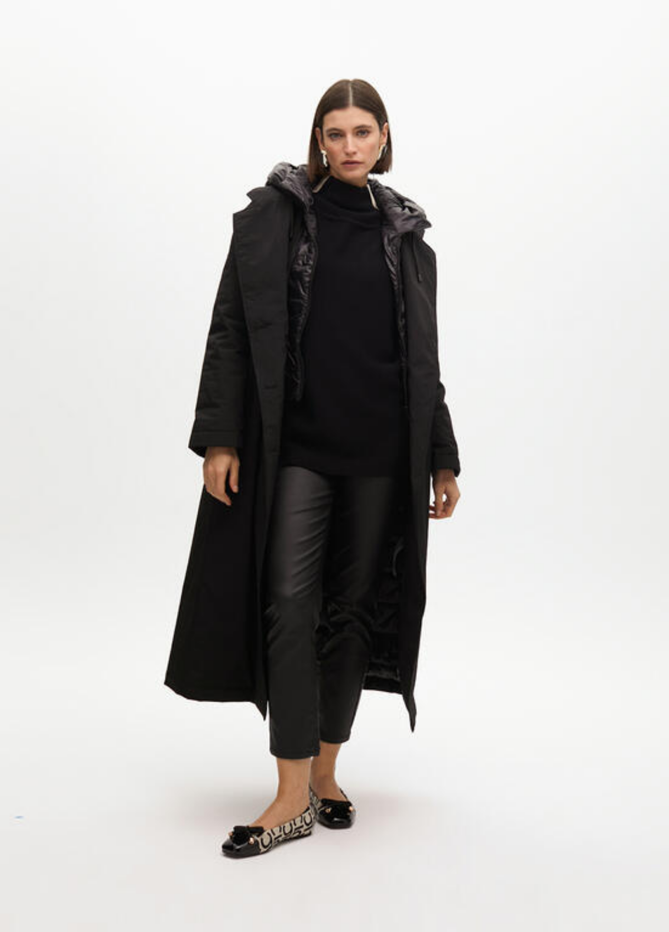 TRENCH COAT PRETA - LOLA CASADEMUNT
