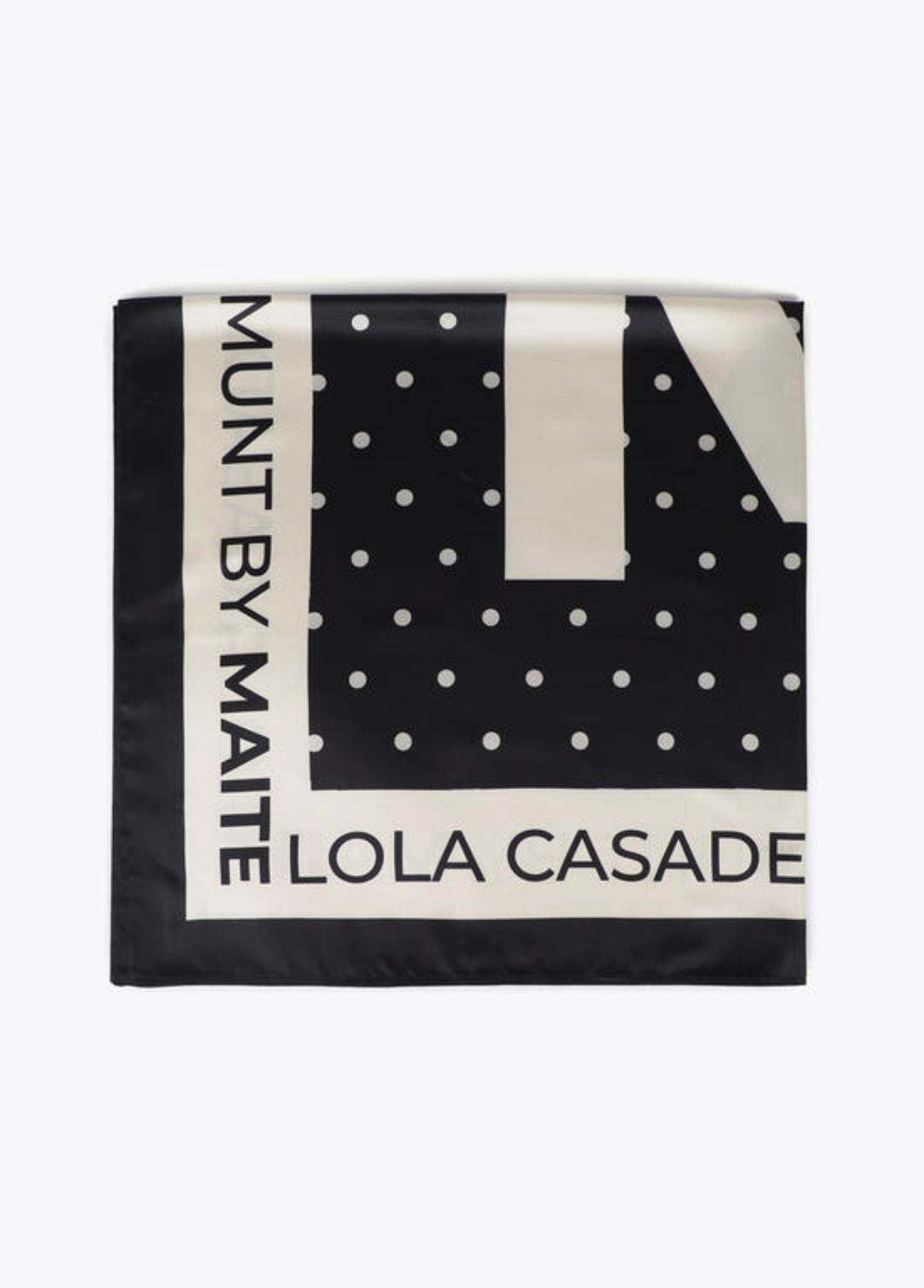 LENÇO ACETINADO PRETO COM BOLINHAS - LOLA CASADEMUNT BY MAITE