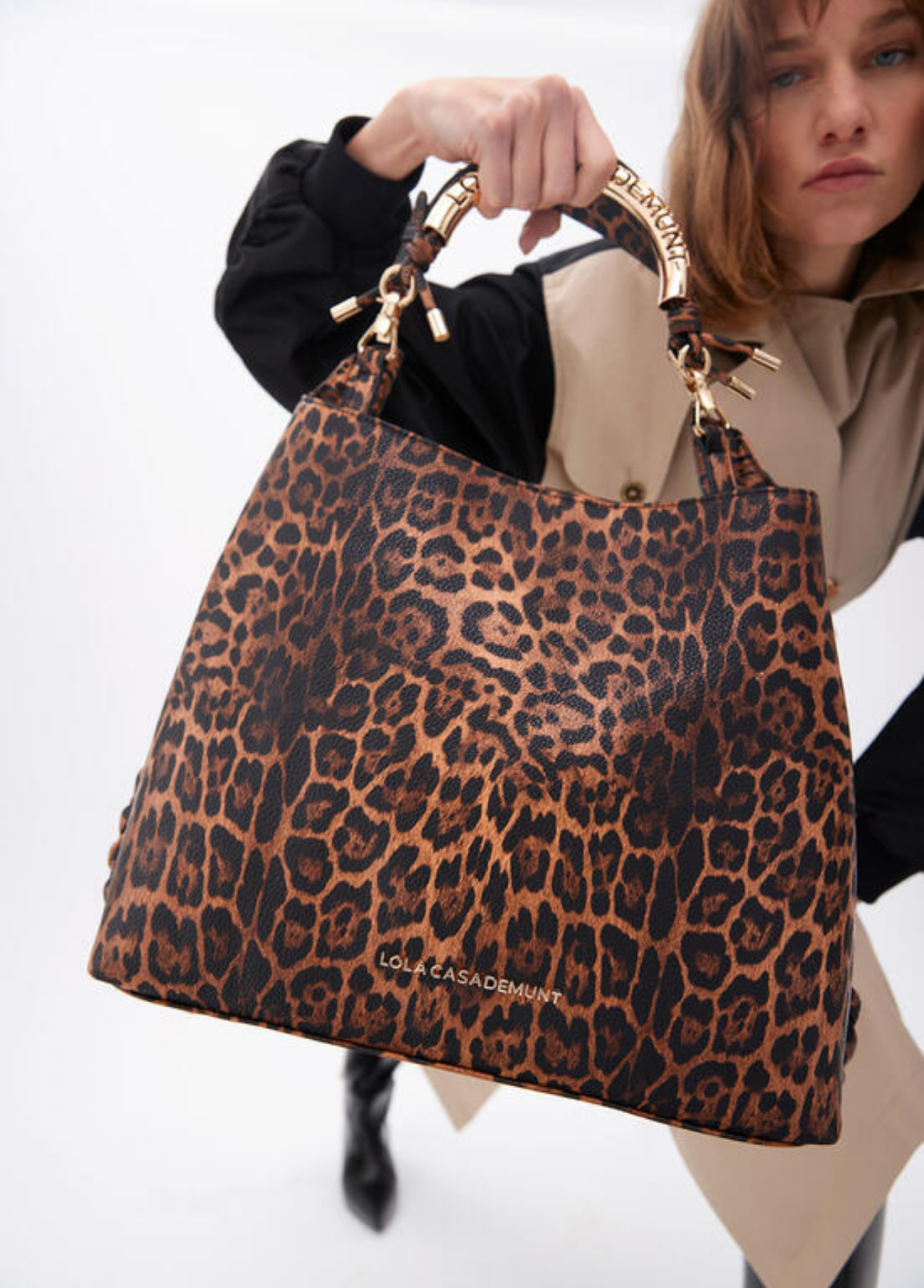 SHOPPER ANIMAL PRINT COM PEGA METÁLICA - LOLA CASADEMUNT