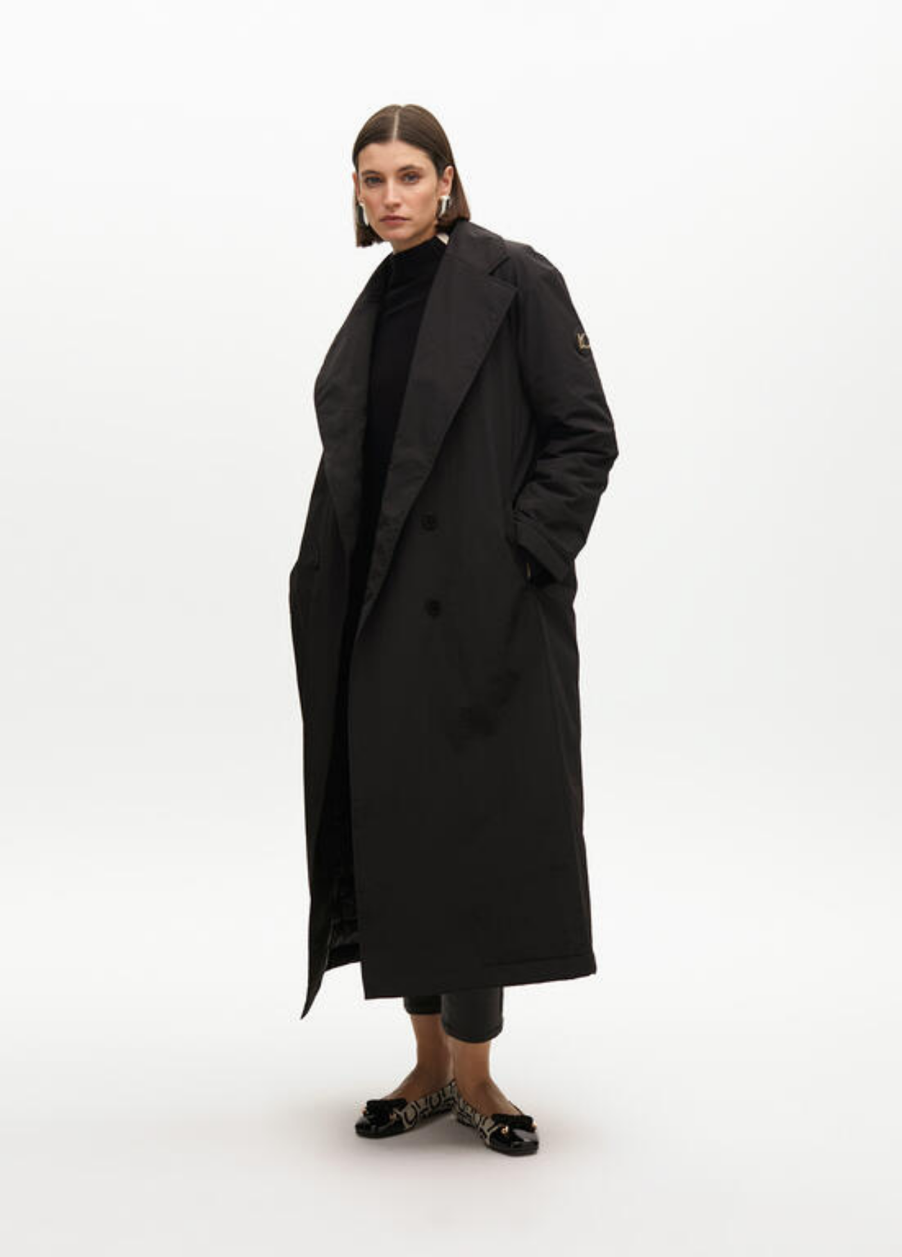 TRENCH COAT PRETA - LOLA CASADEMUNT