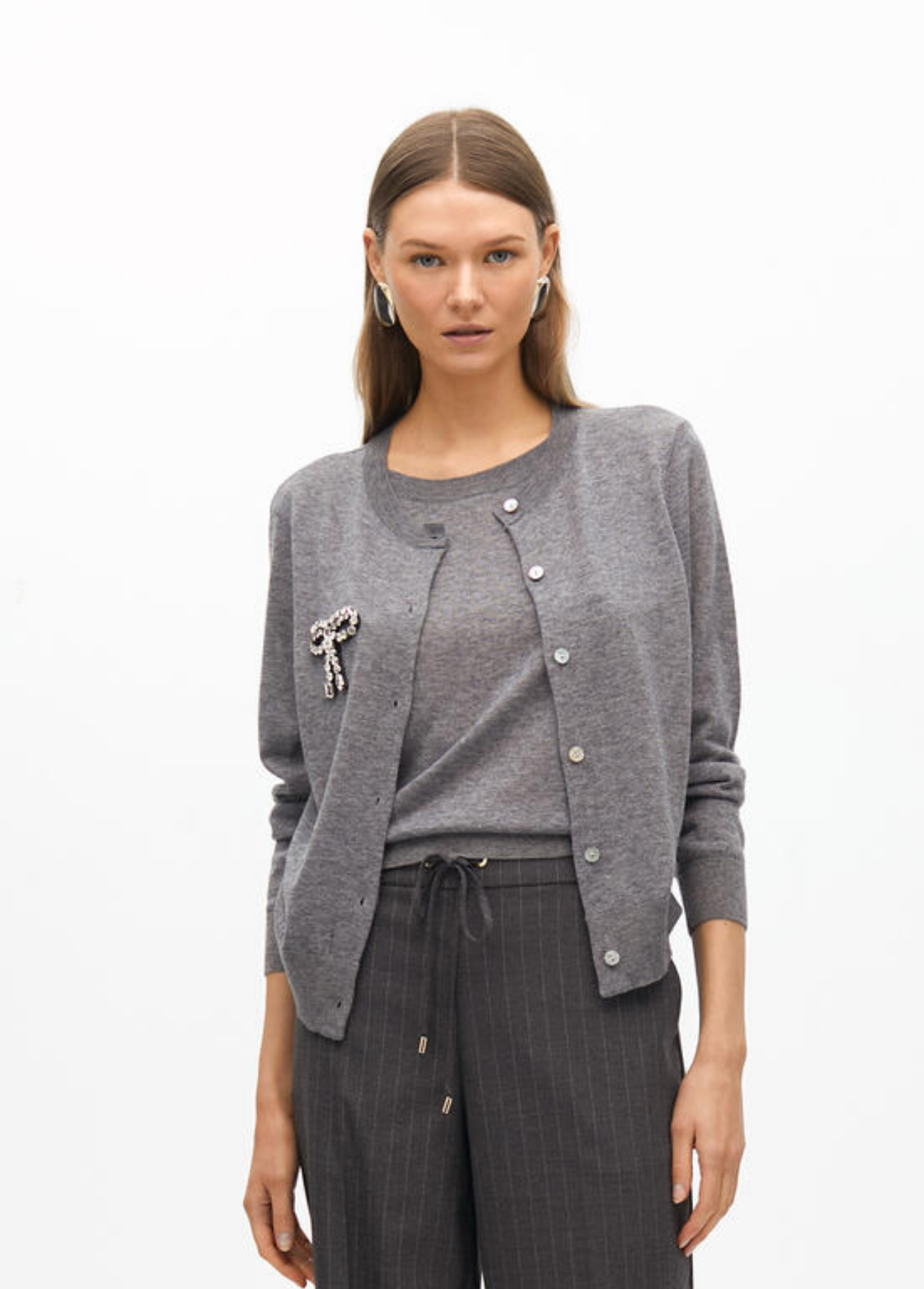 CARDIGAN COM TOP INCORPADO E LAÇO EM STRASS - LOLA CASADEMUNT