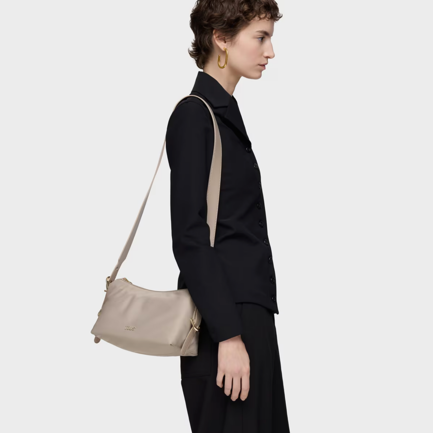 MALA DE TIRACOLO PEQUENA TAUPE BUCKLES SOFT - TOUS