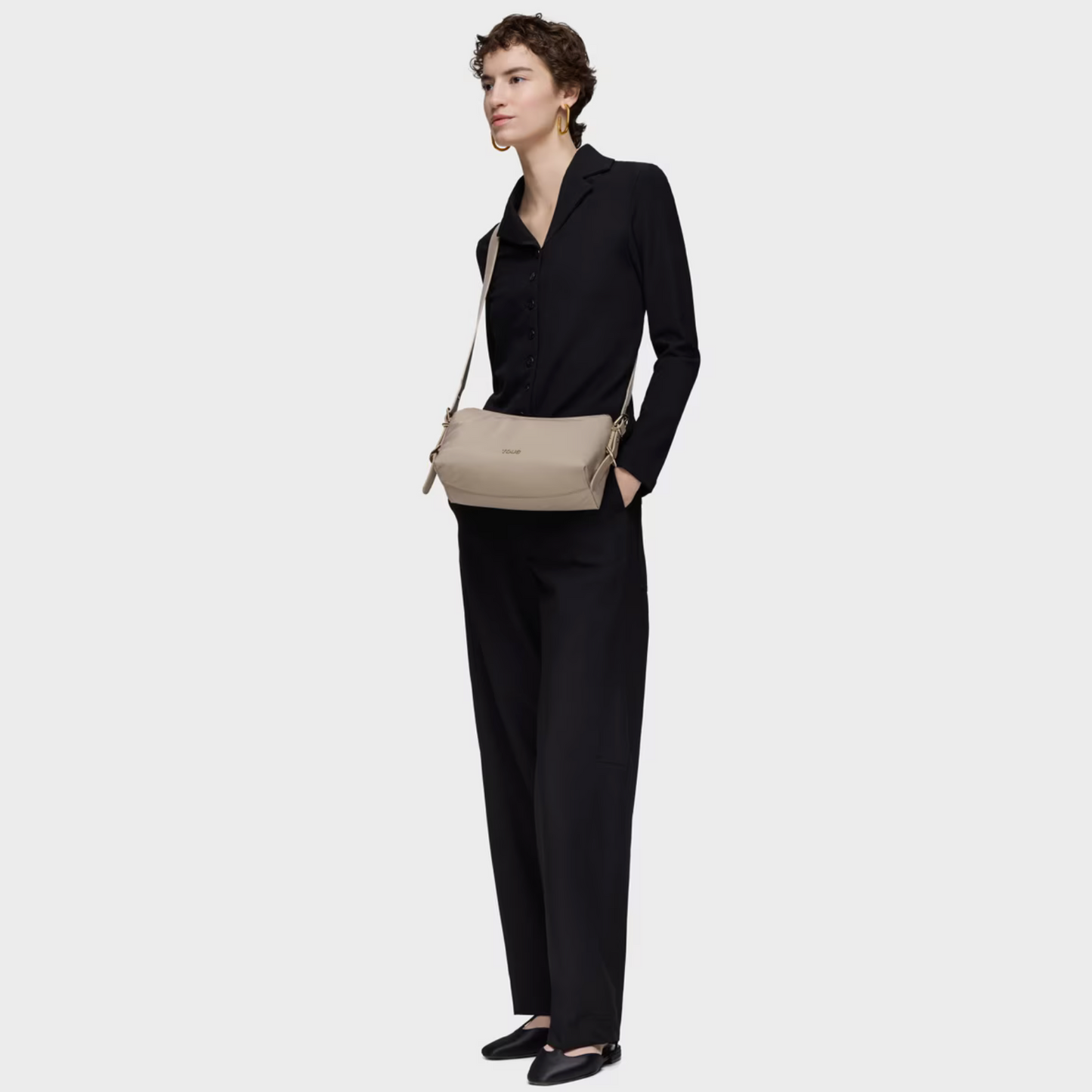 MALA DE TIRACOLO PEQUENA TAUPE BUCKLES SOFT - TOUS