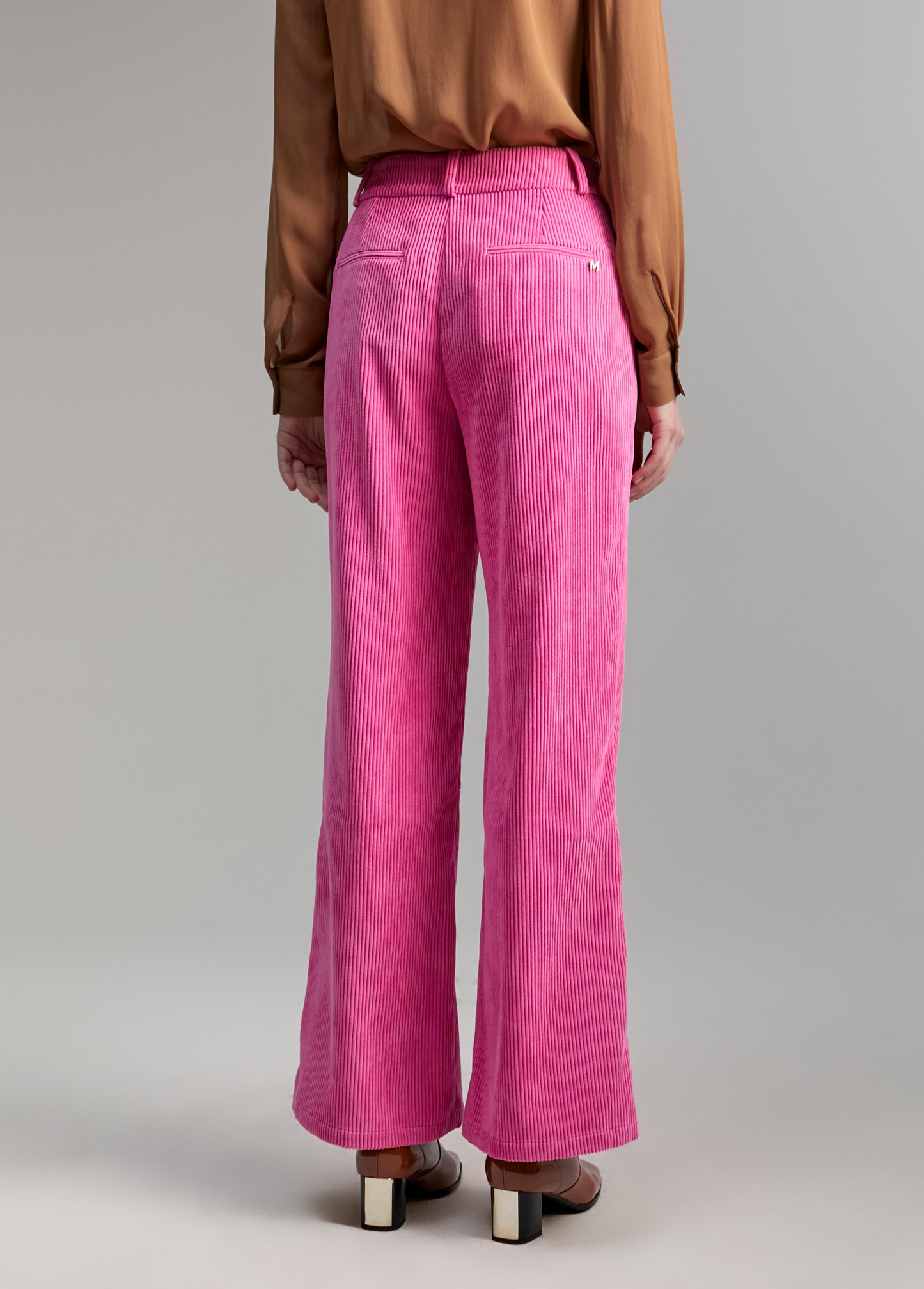CALÇAS BOMBAZINE ROSA - LOLA CASADEMUNT