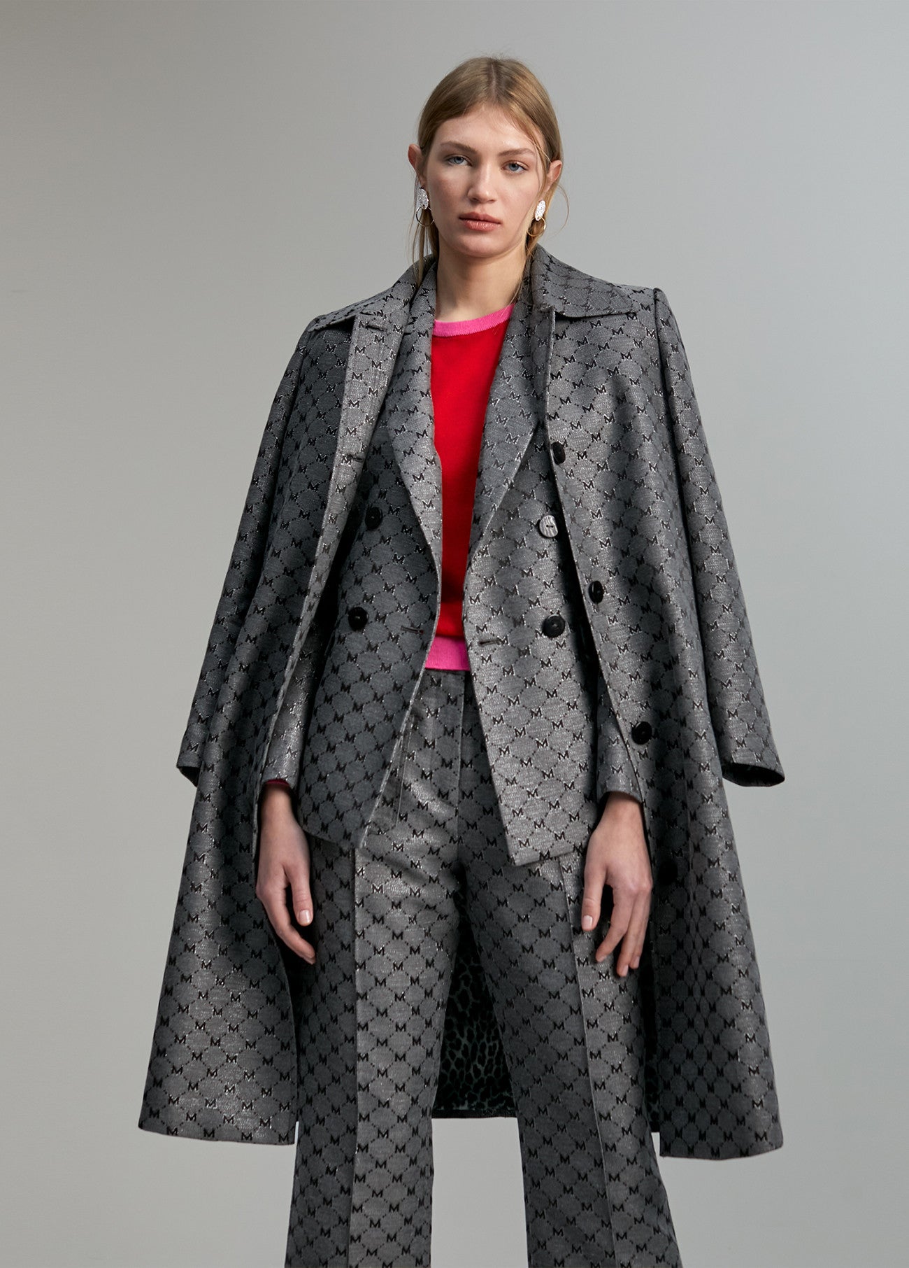 BLAZER JACQUARD COM MONOGRAMA - LOLA CASADEMUNT