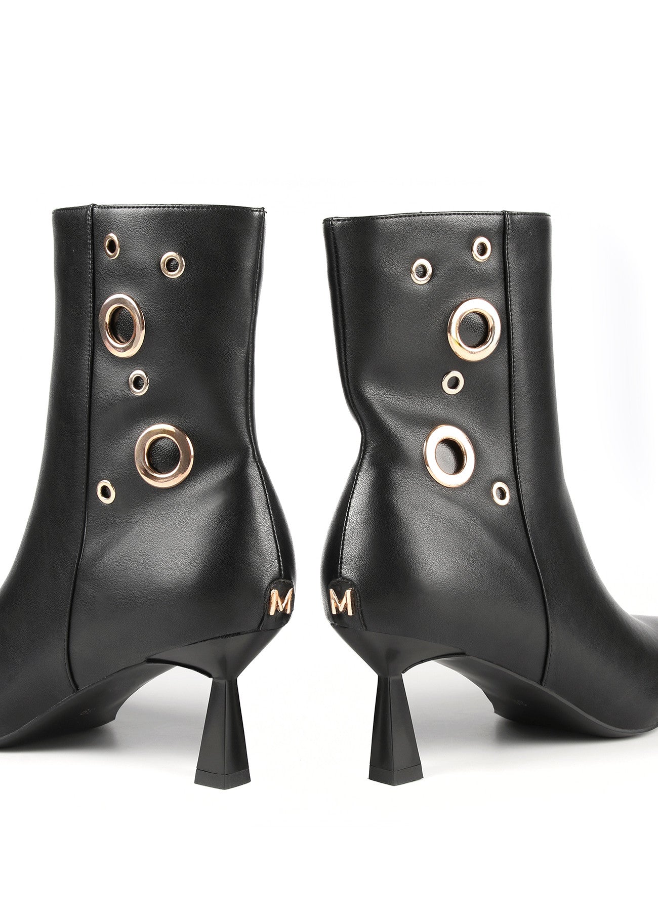 BOTINS COM ILHOSES - LOLA CASADEMUNT BY MAITE
