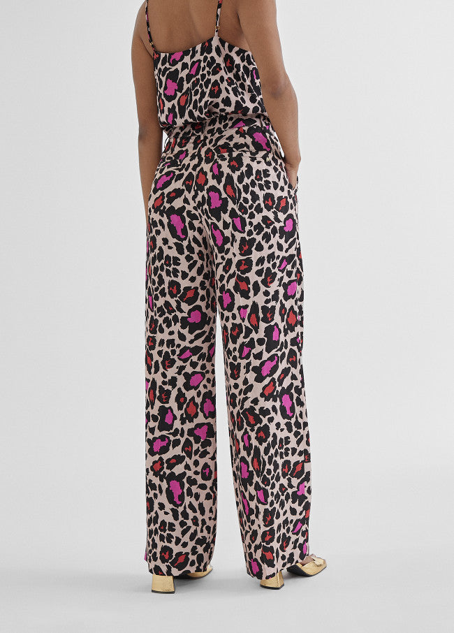 CALÇAS DIREITAS COM ANIMAL PRINT - LOLA CASADEMUNT BY MAITE
